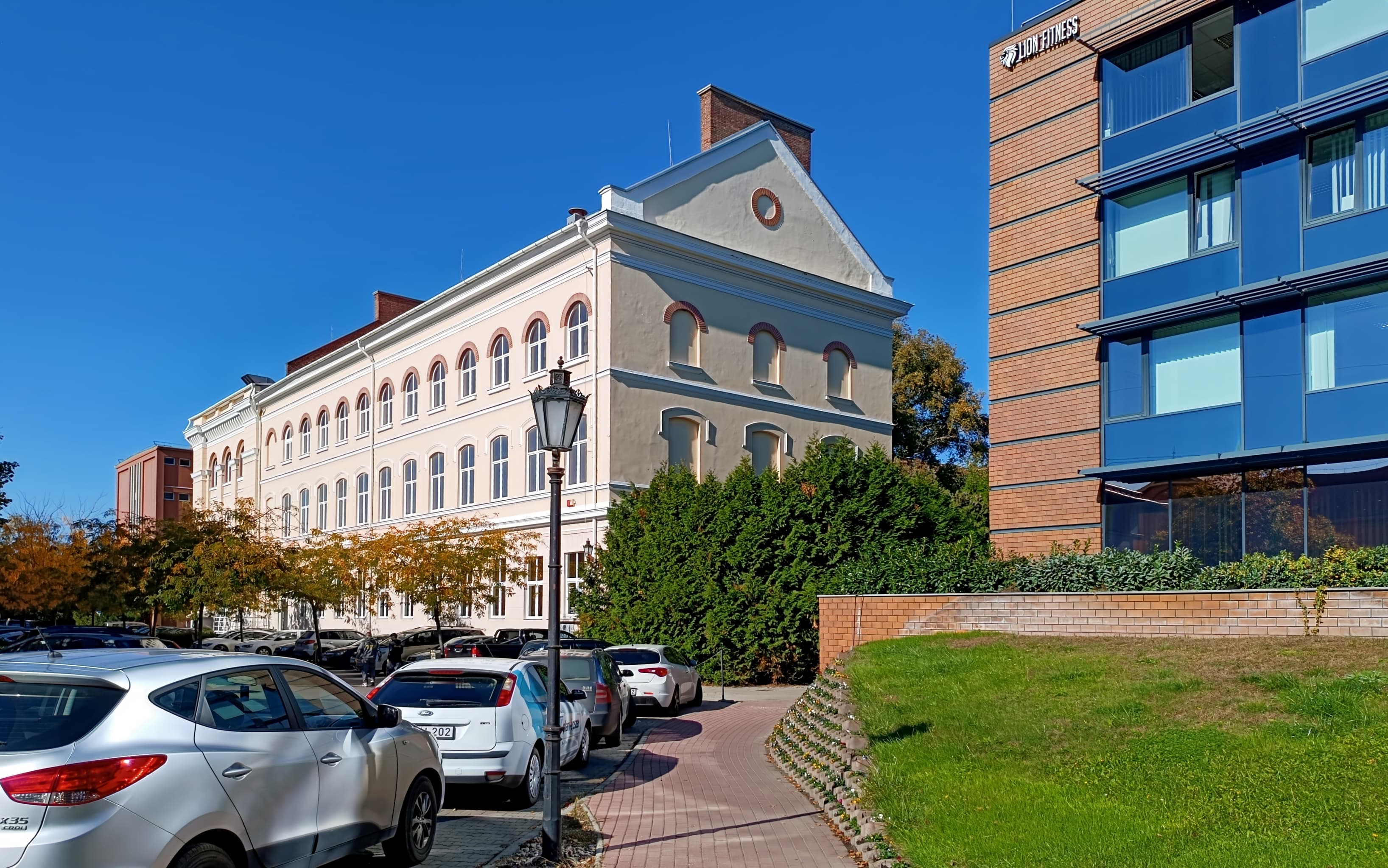Debrecen, Lion Office image 6