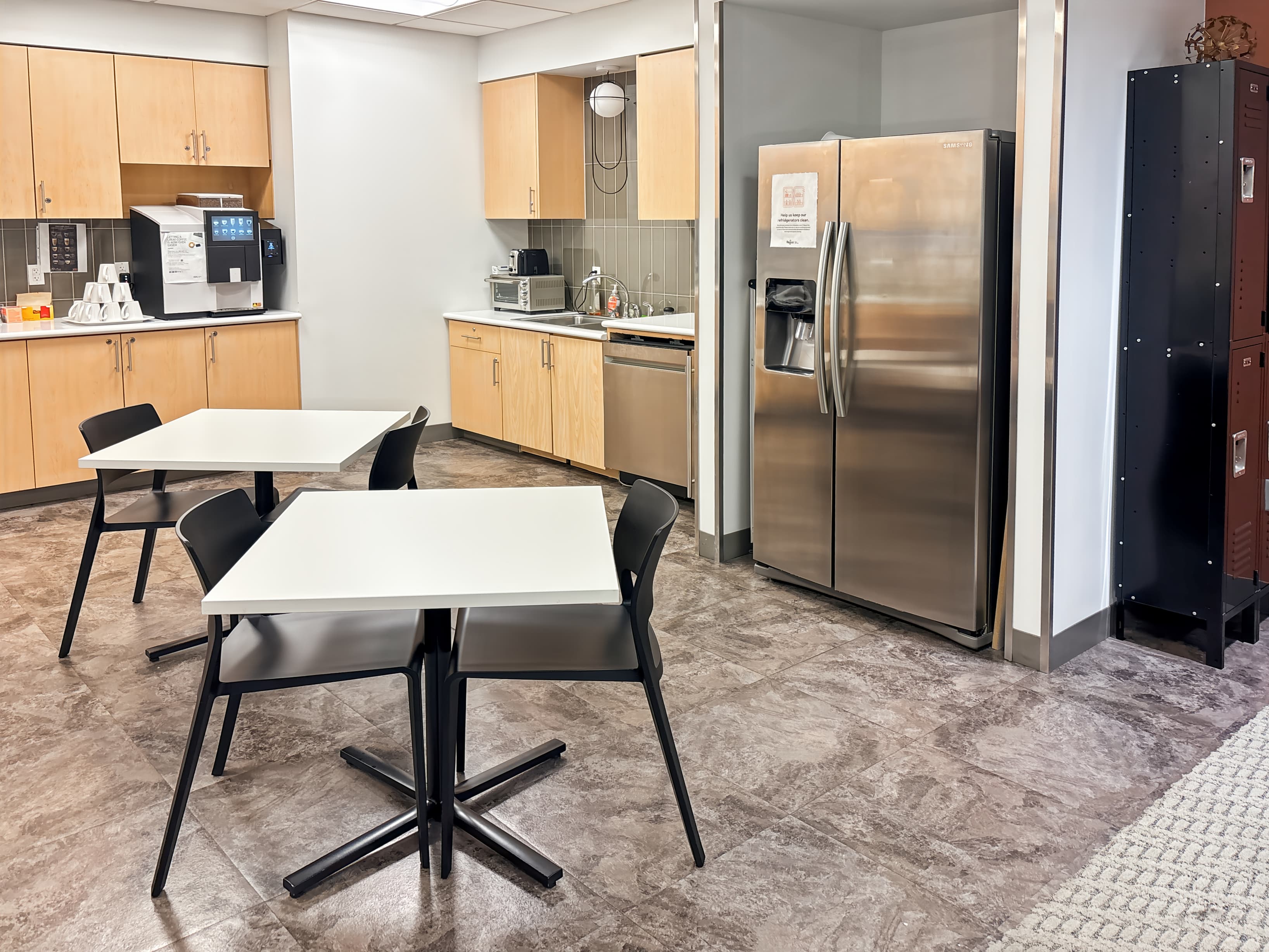 AR, Bentonville - Bentonville Plaza image 6 AR, Bentonville - Bentonville Plaza image 6