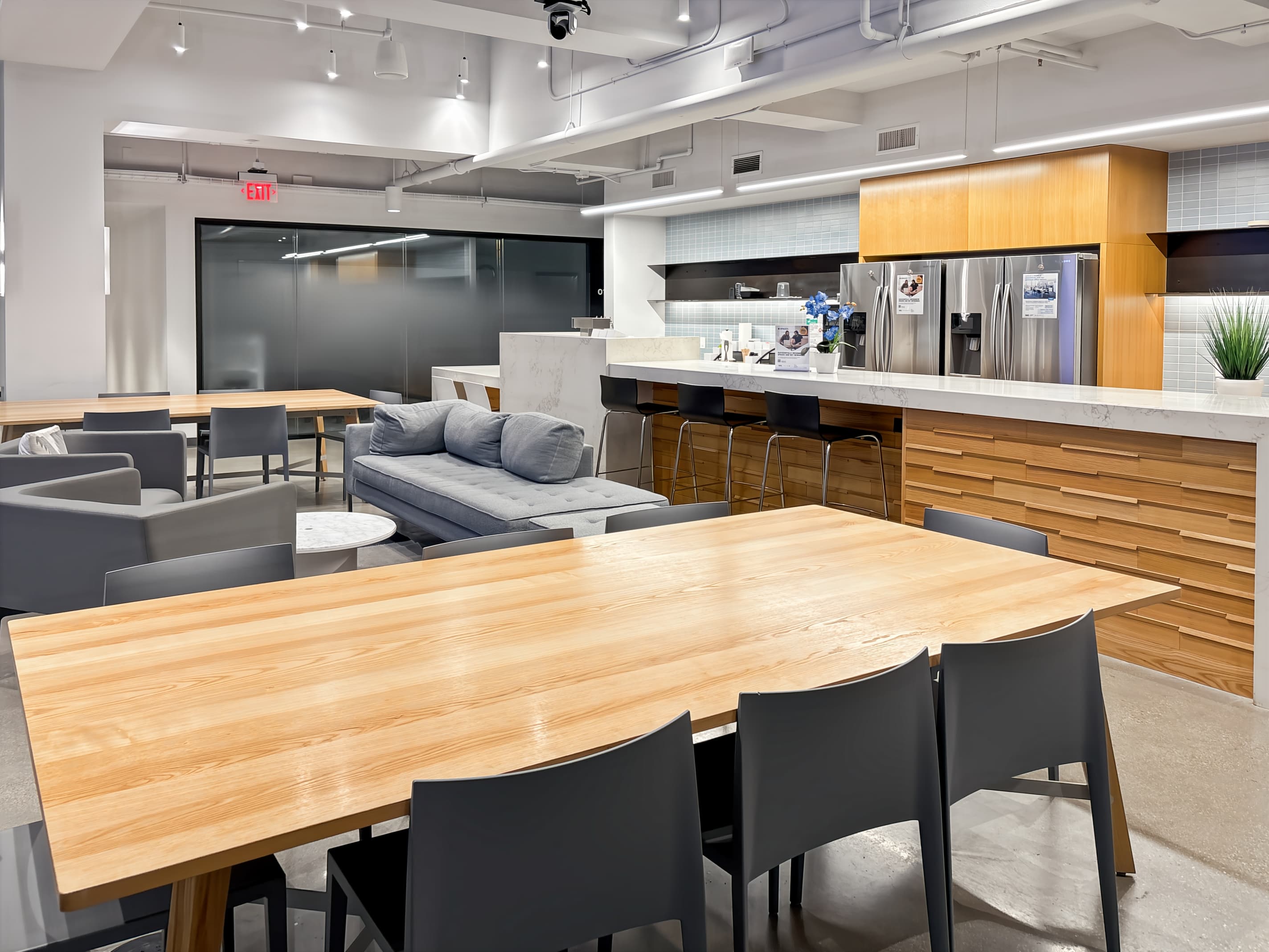 CA, Long Beach - 145 W Broadway image 13 CA, Long Beach - 145 W Broadway image 13