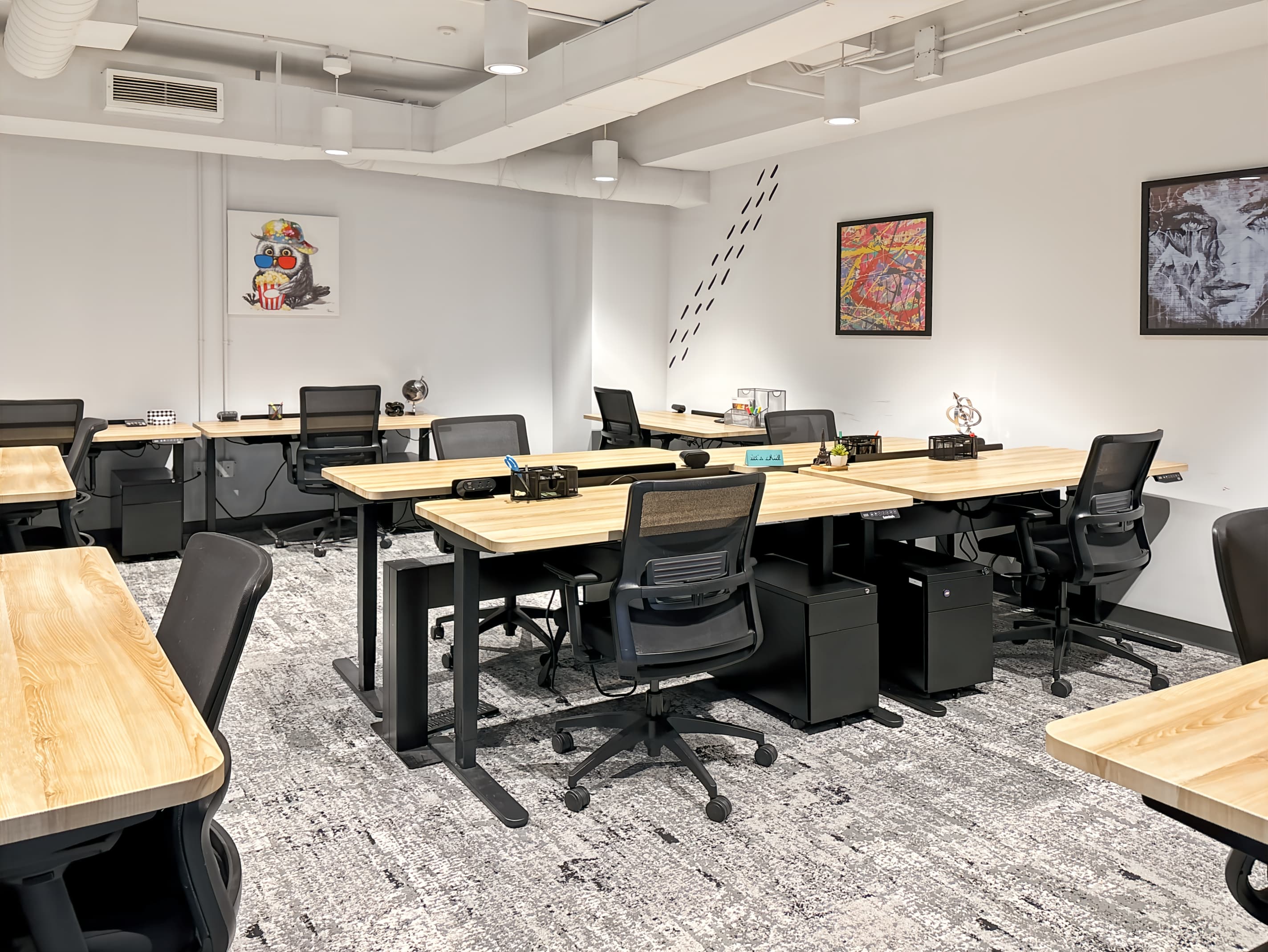 CA, Long Beach - 145 W Broadway image 4 CA, Long Beach - 145 W Broadway image 4