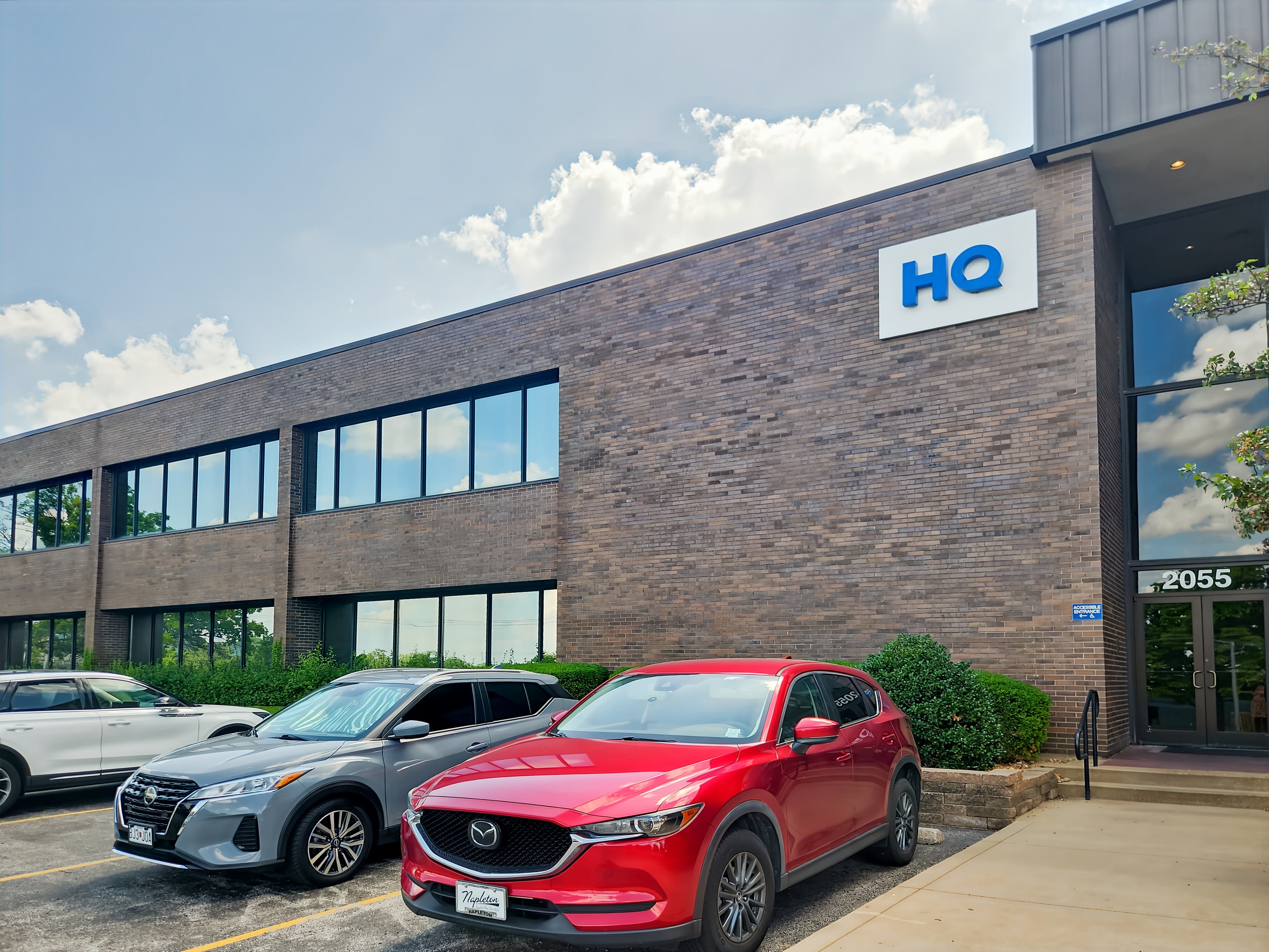 MO, St. Louis - Craigshire Rd image 11