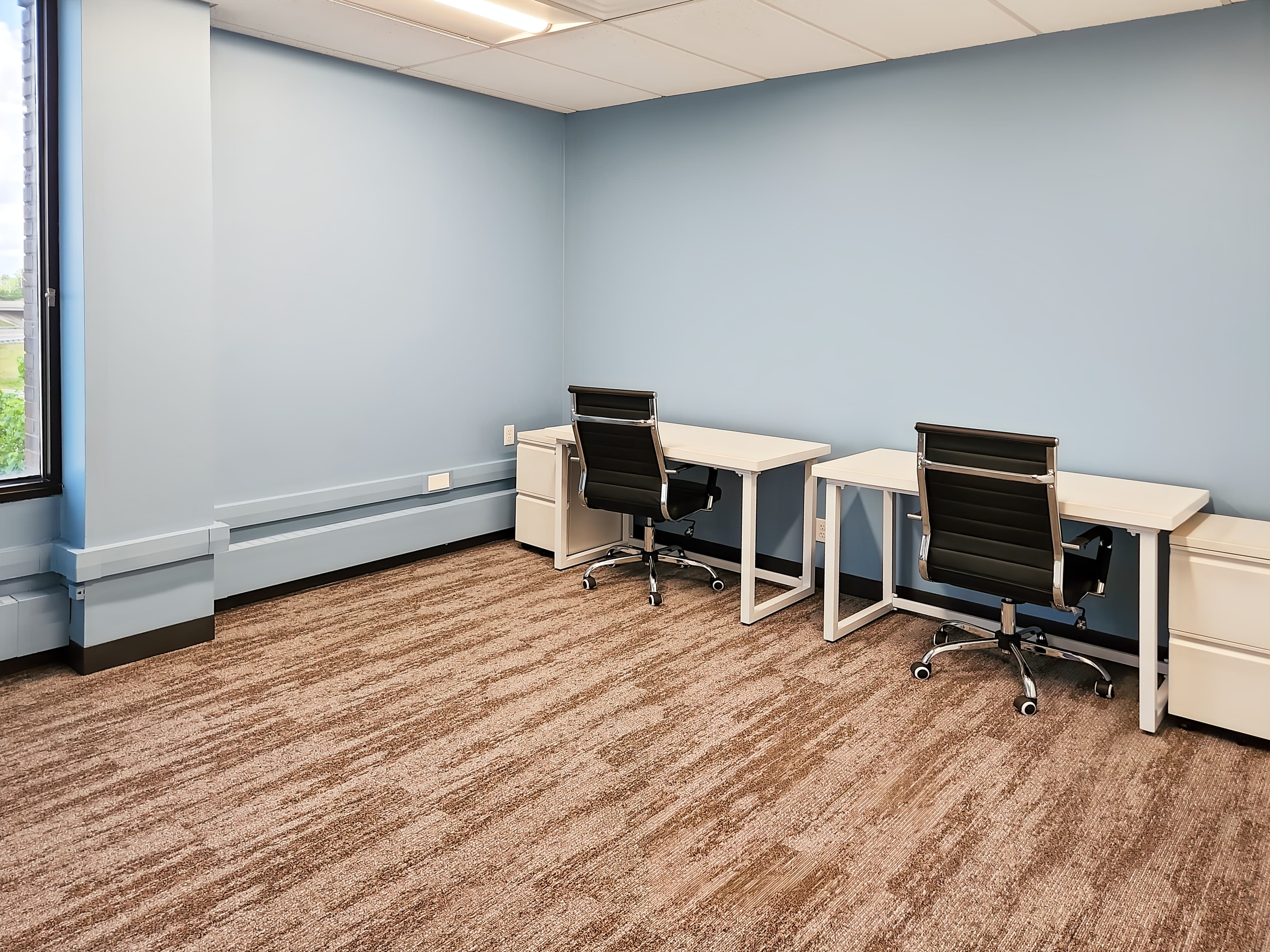 MO, St. Louis - Craigshire Rd image 9