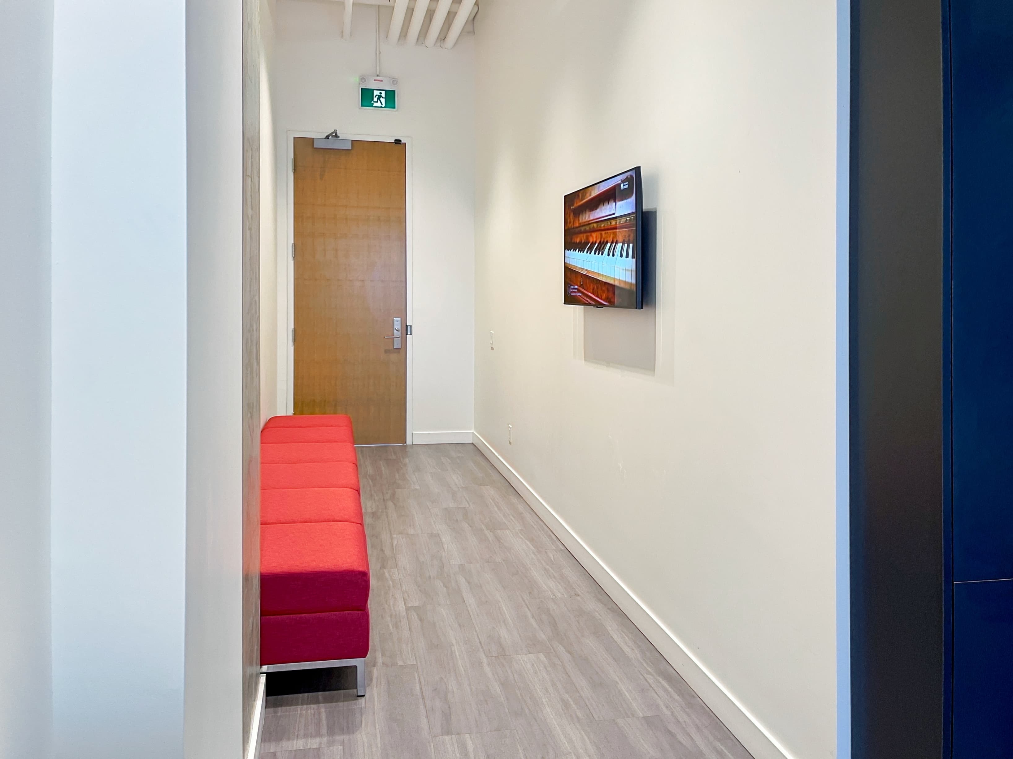 ON, Toronto - Hullmark Center image 1 ON, Toronto - Hullmark Center image 1