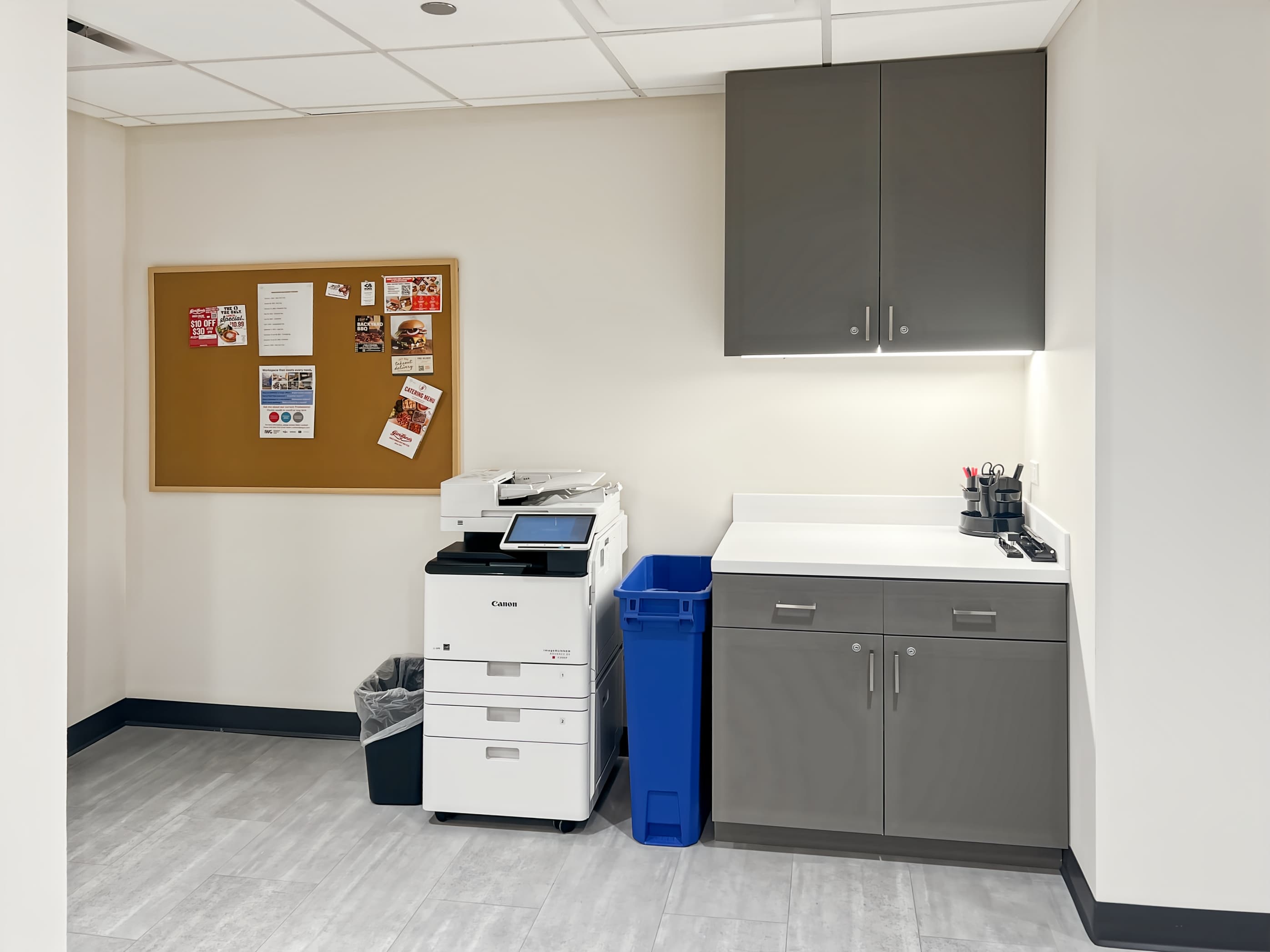 IL, Oakbrook Terrace - 22nd St image 9