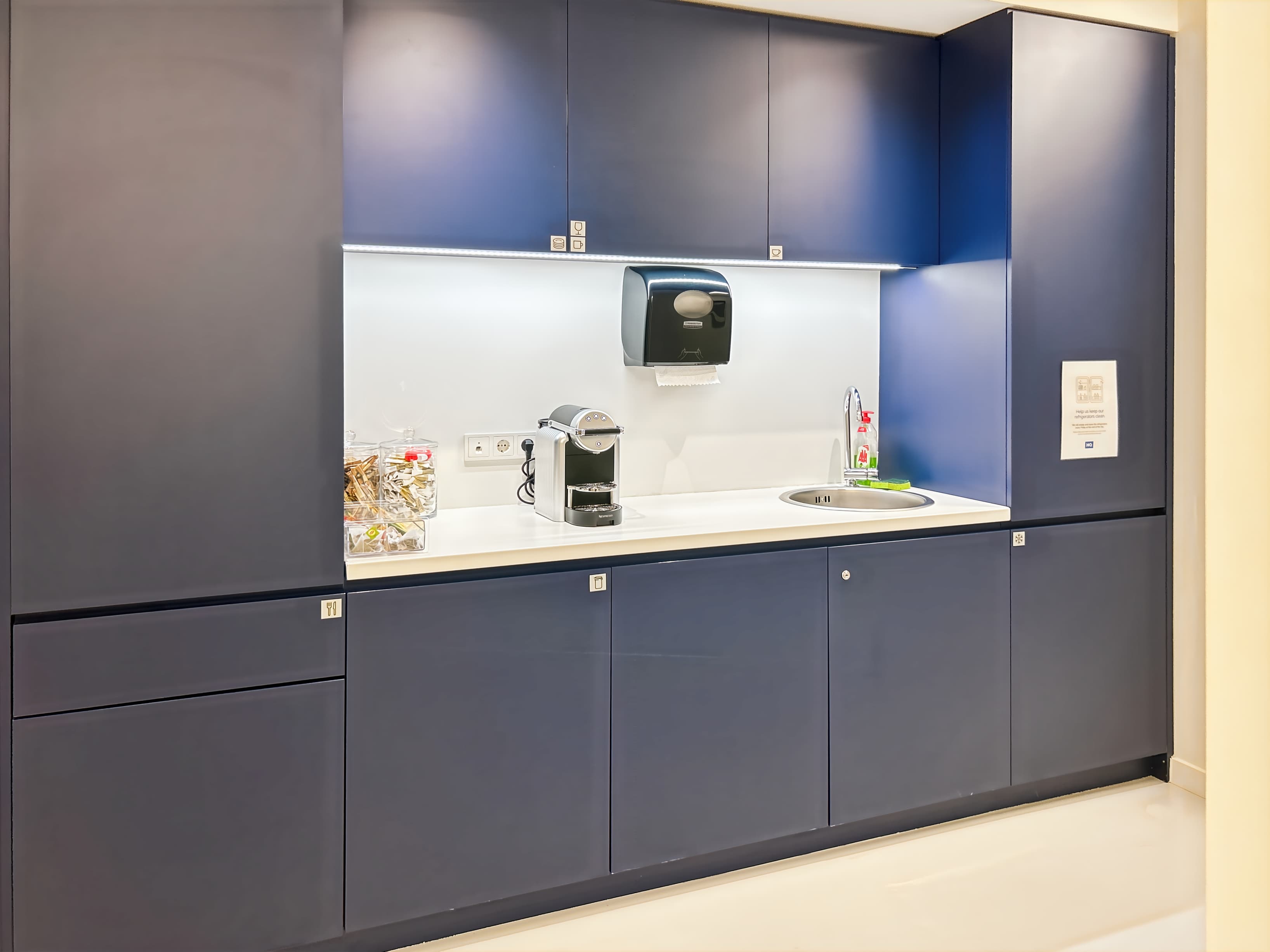 HQ Dorou image 7 HQ Dorou image 7