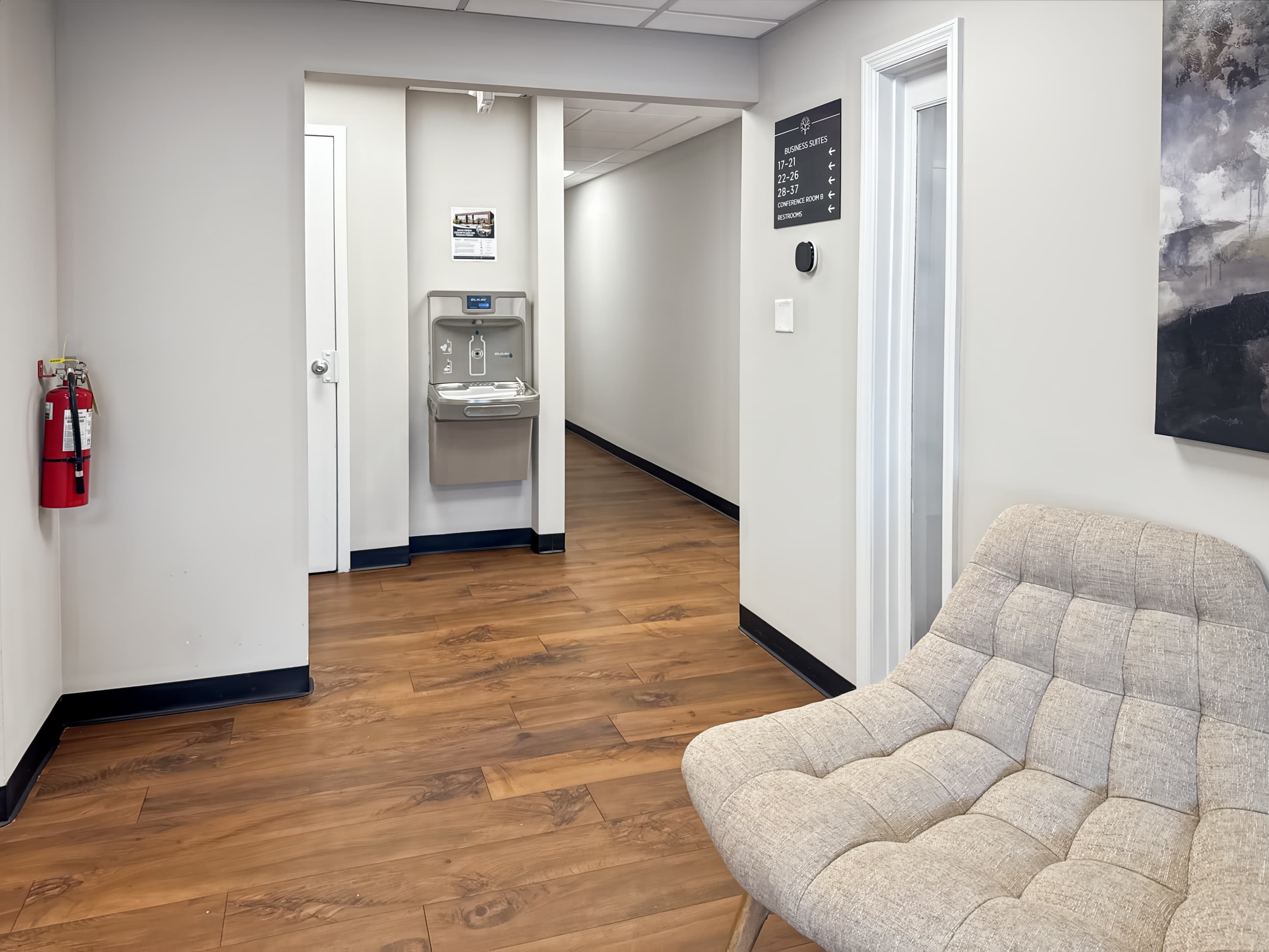 MO, Ellisville - Manchester Rd image 6