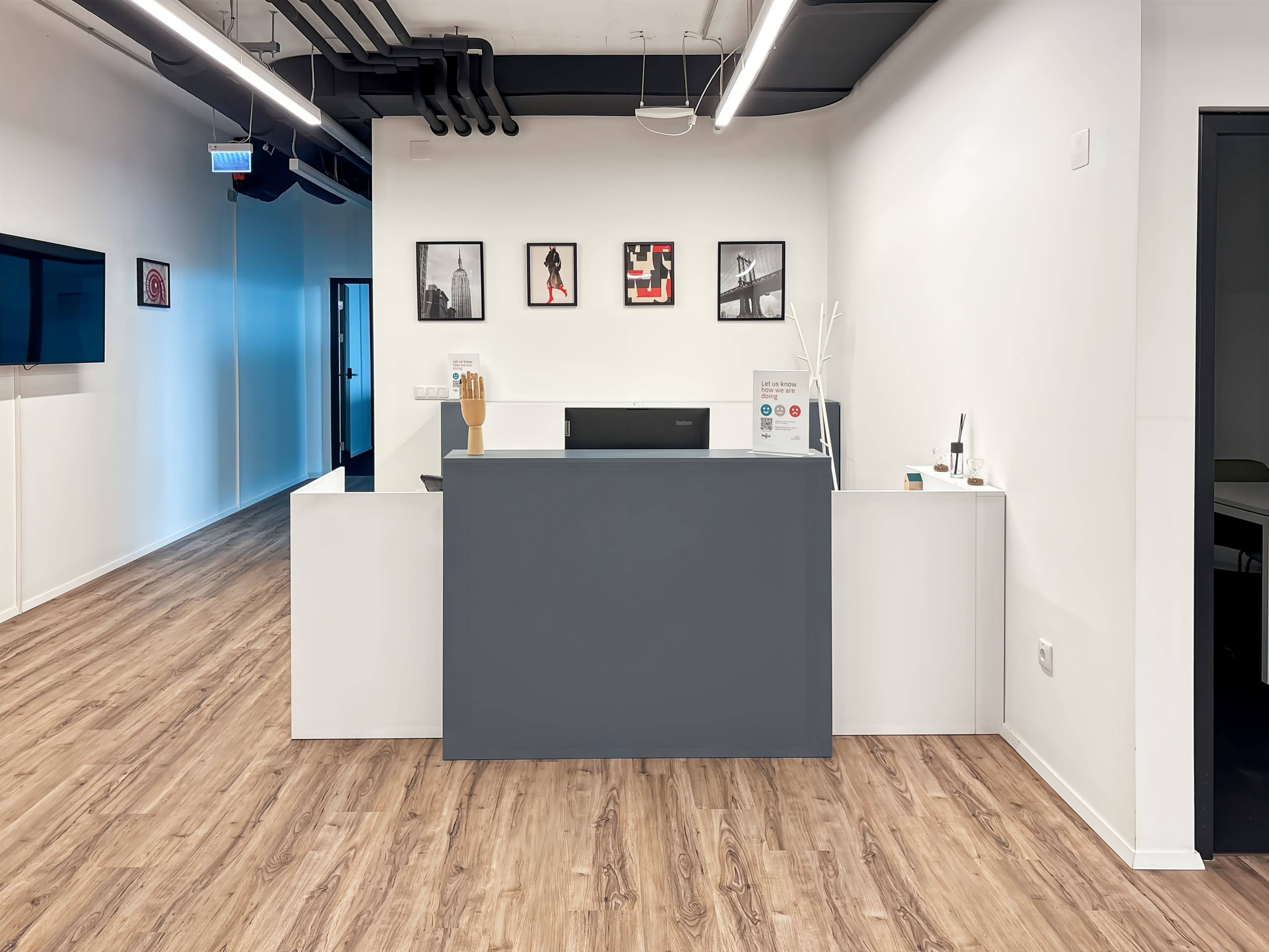 Debrecen, Debrecen International Airport image 6