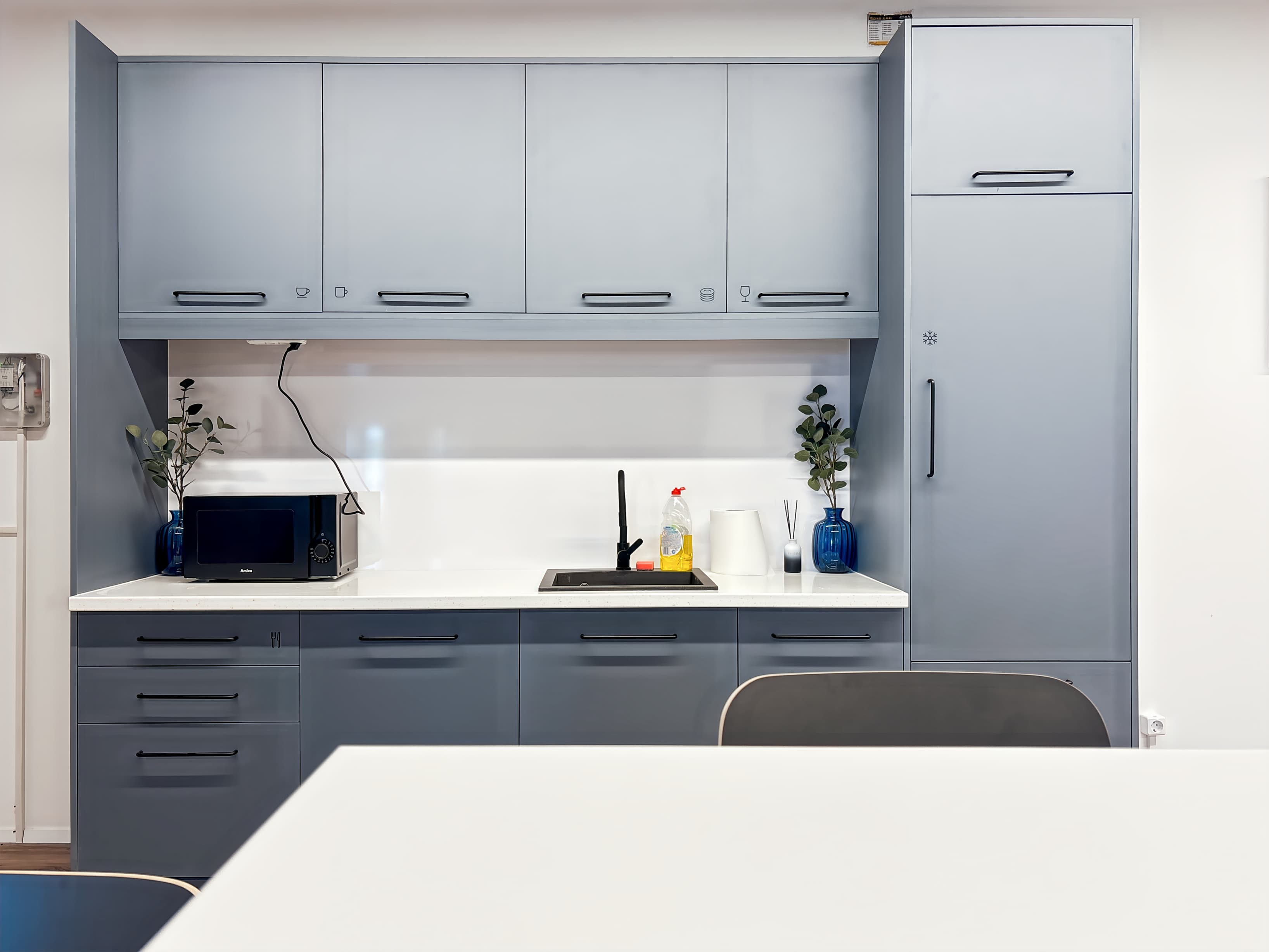 Debrecen, Debrecen International Airport image 11