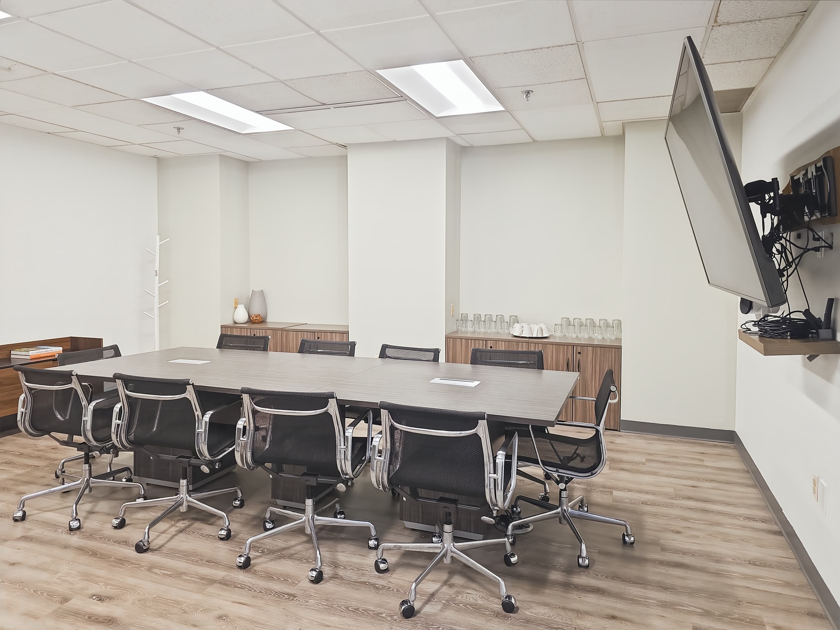 NJ, Cranford - Jackson Dr image 6