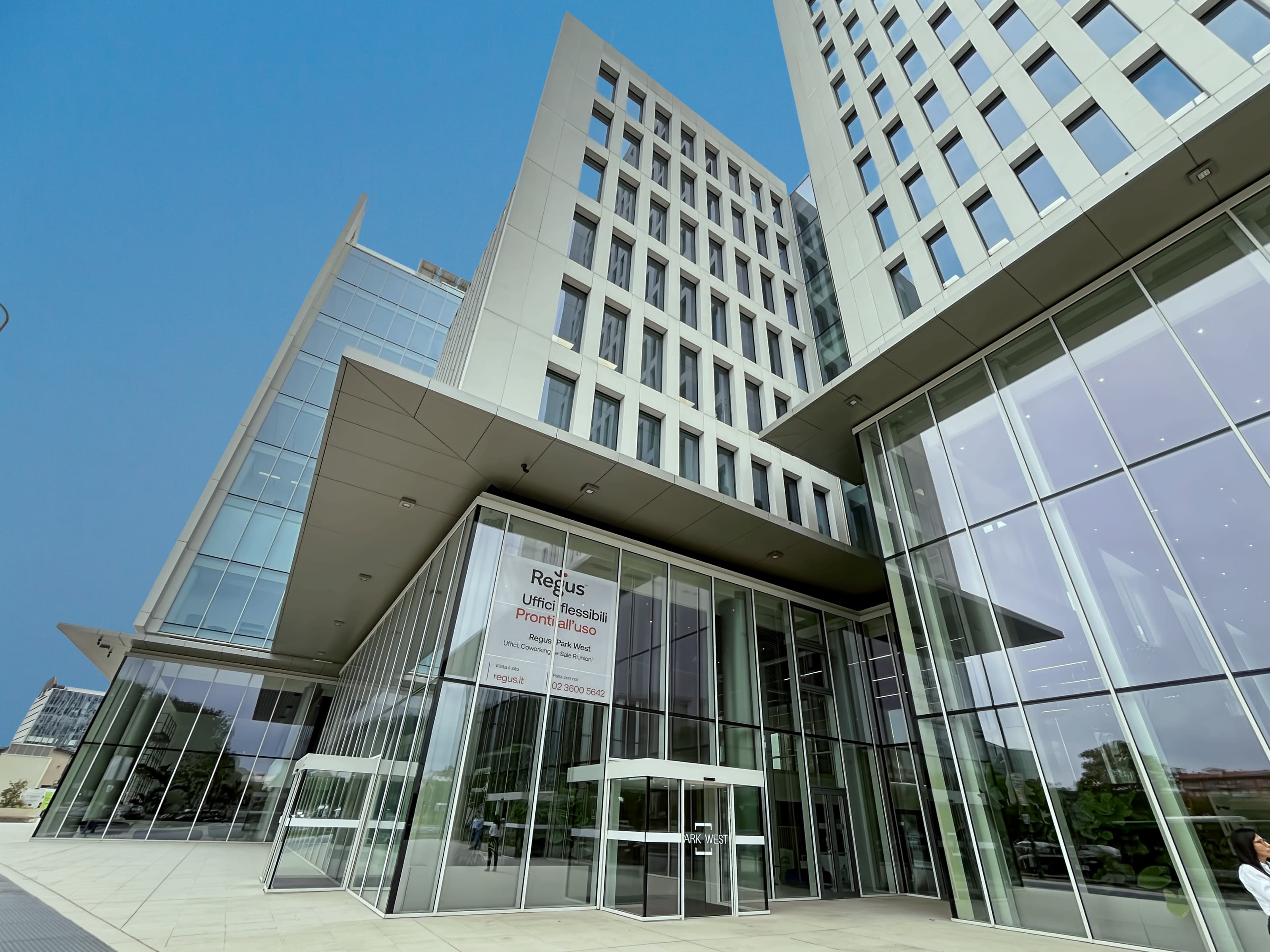 Milan, Park West image 5