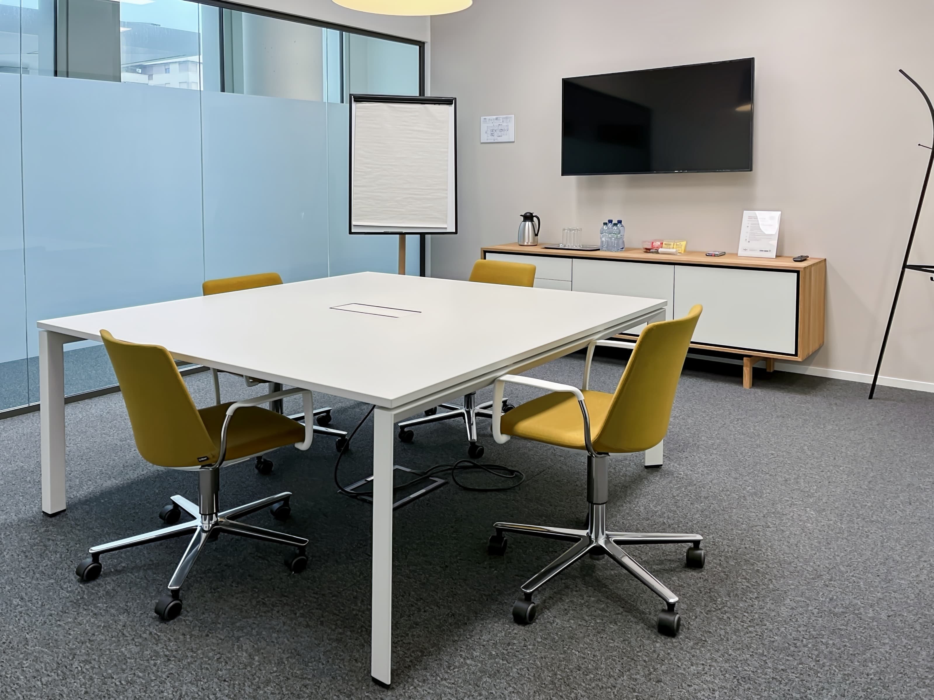 Milan, Park West image 2