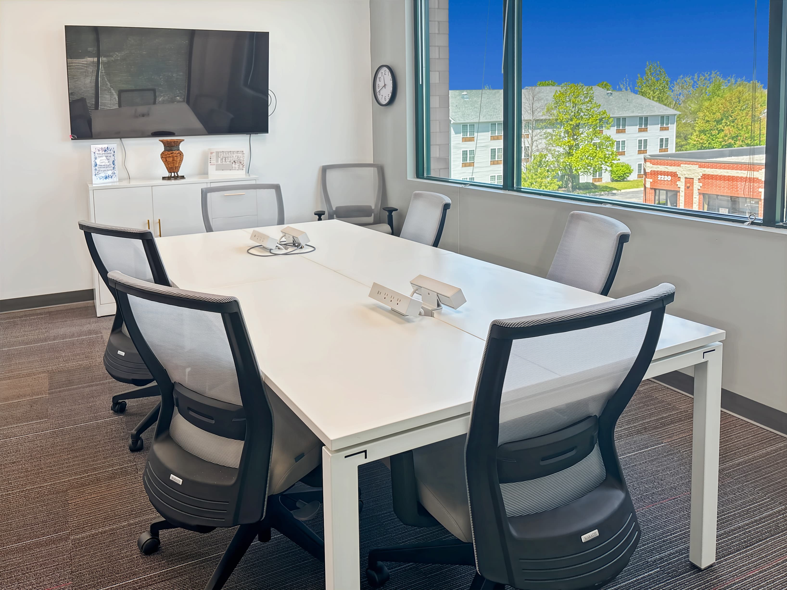 IL, Elgin - Point Blvd image 8