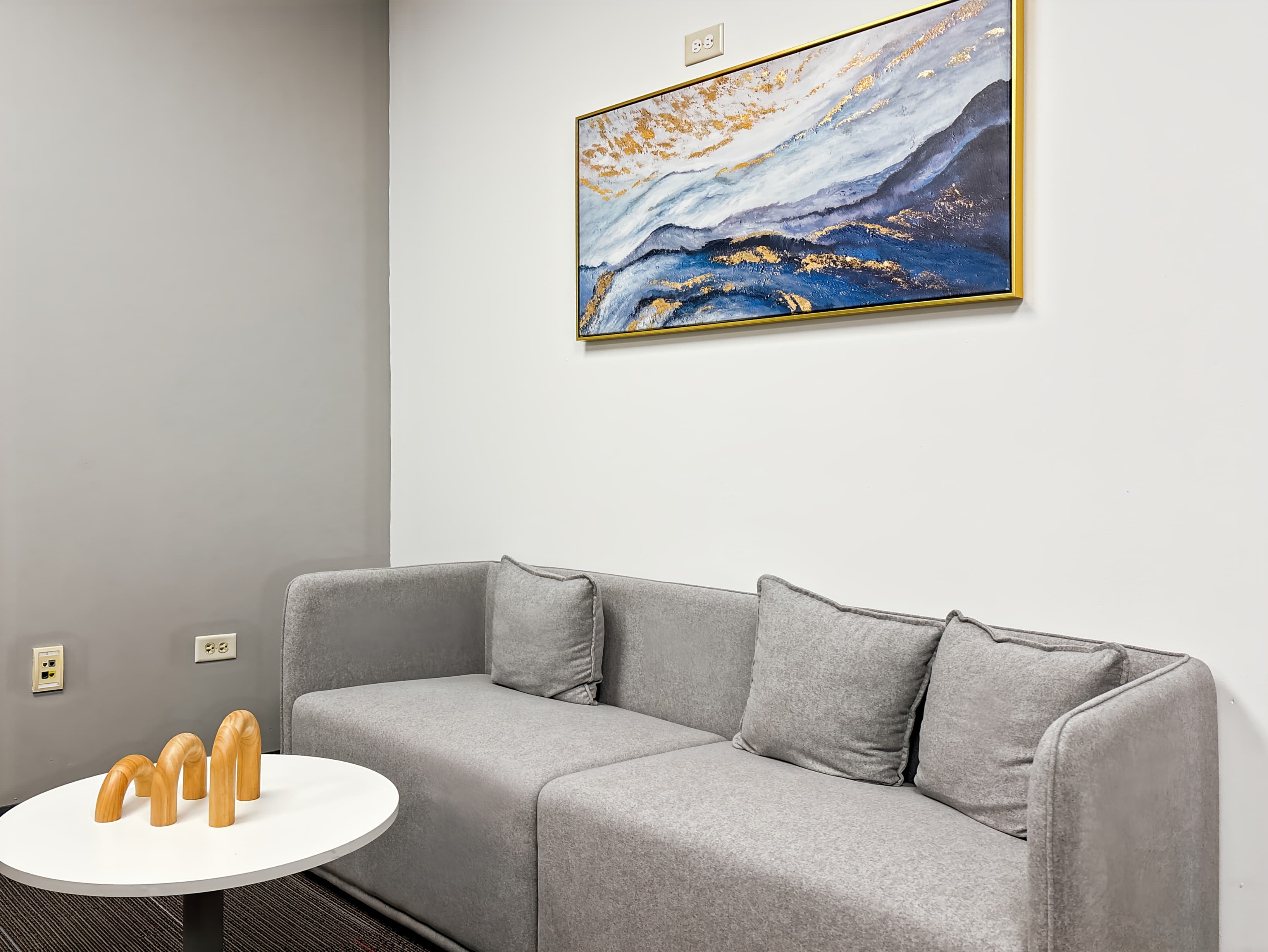 IL, Elgin - Point Blvd image 4