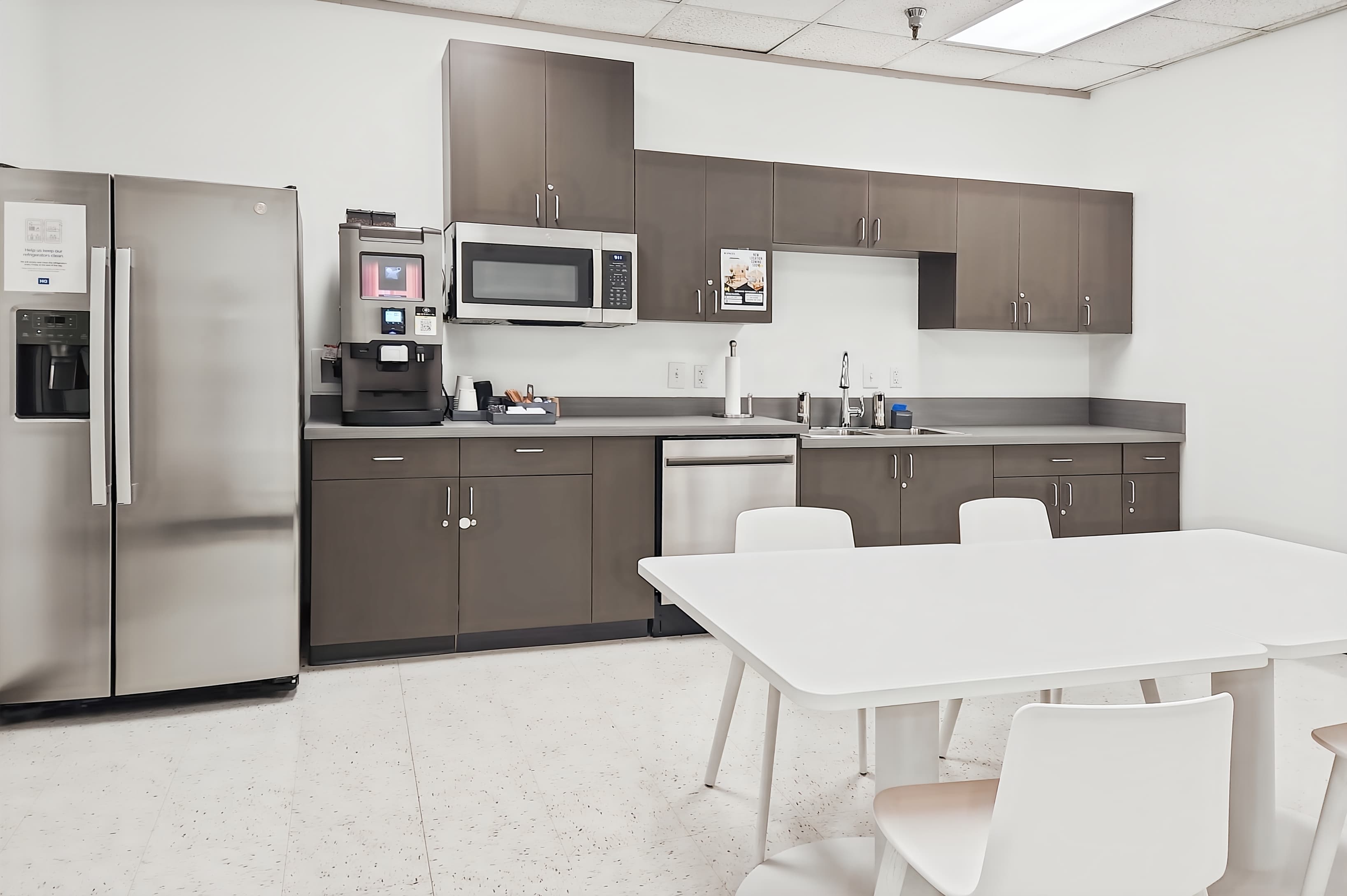 NC, Raleigh - Pleasant Valley Rd image 3