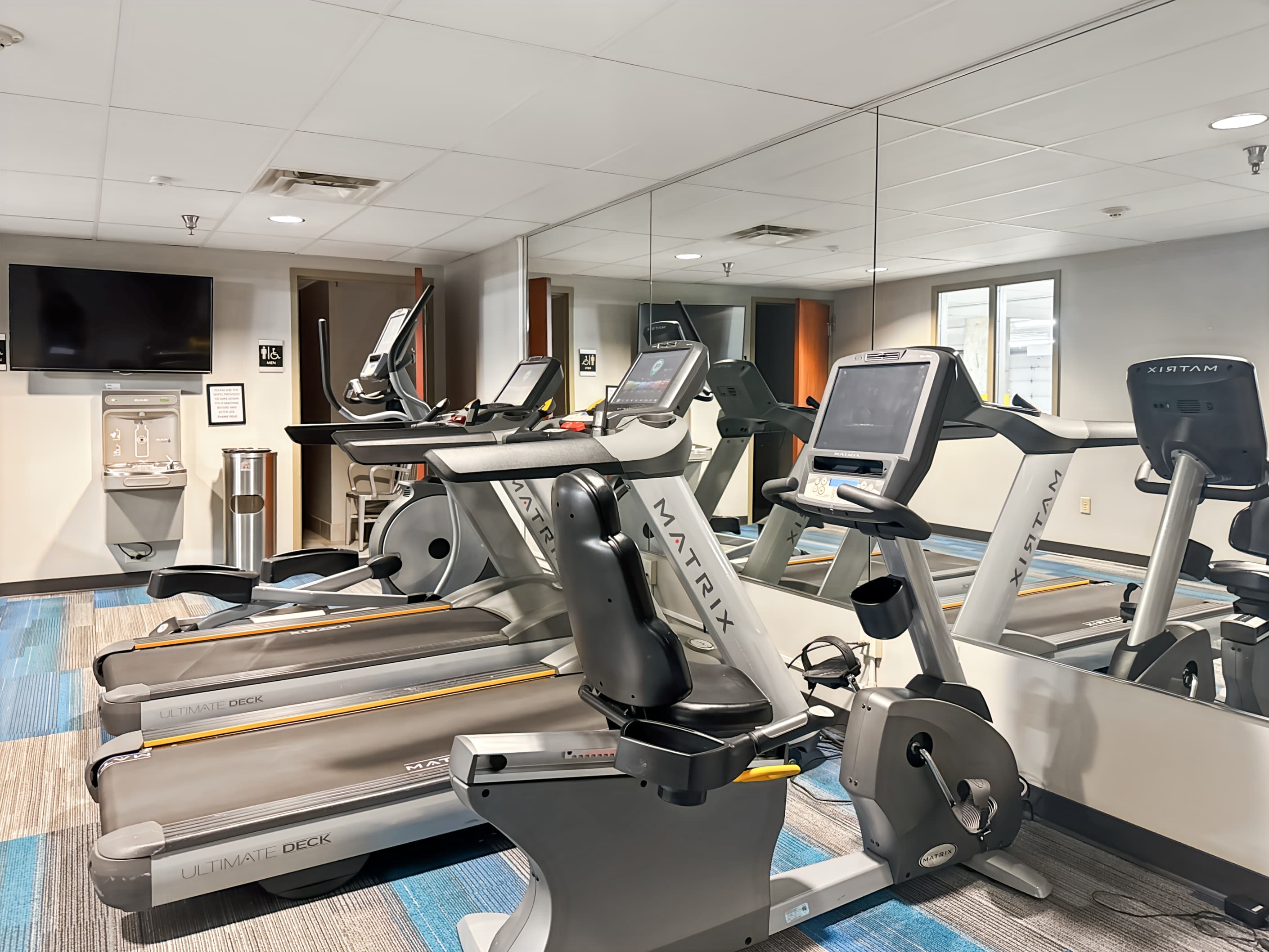 MN, Wayzata - Wayzata Blvd image 10 MN, Wayzata - Wayzata Blvd image 10