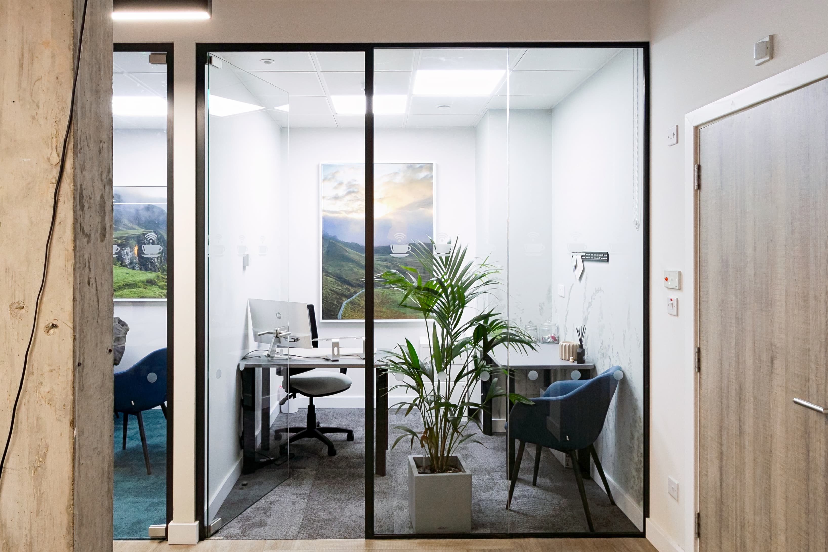 London, HomeWork Southfields image 4