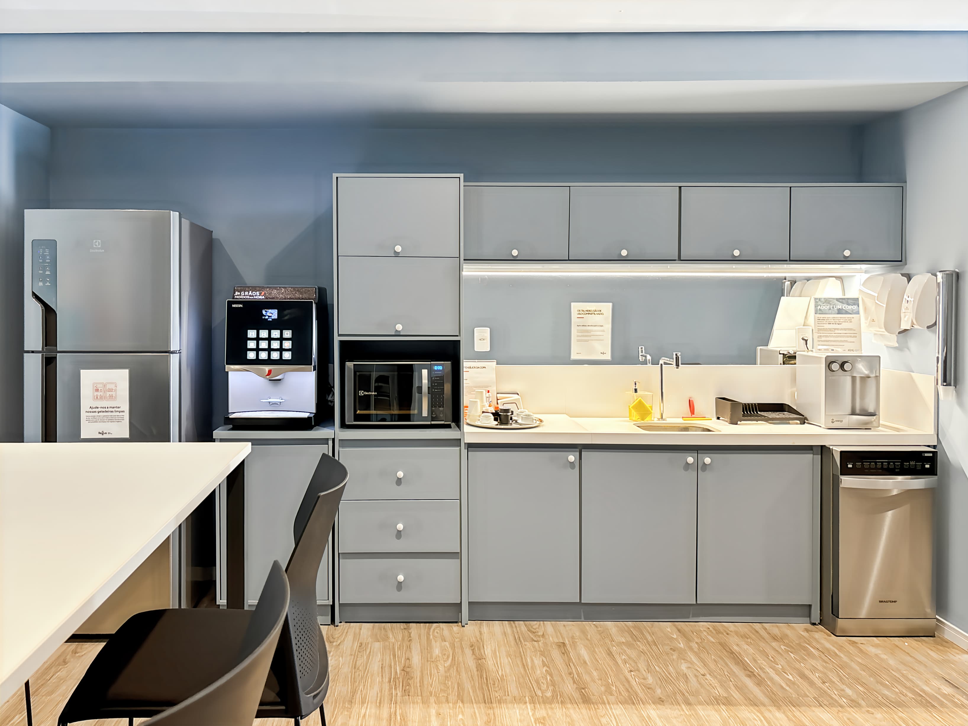 Cuiabá, Regus Praça 8 de Abril image 7 Cuiabá, Regus Praça 8 de Abril image 7