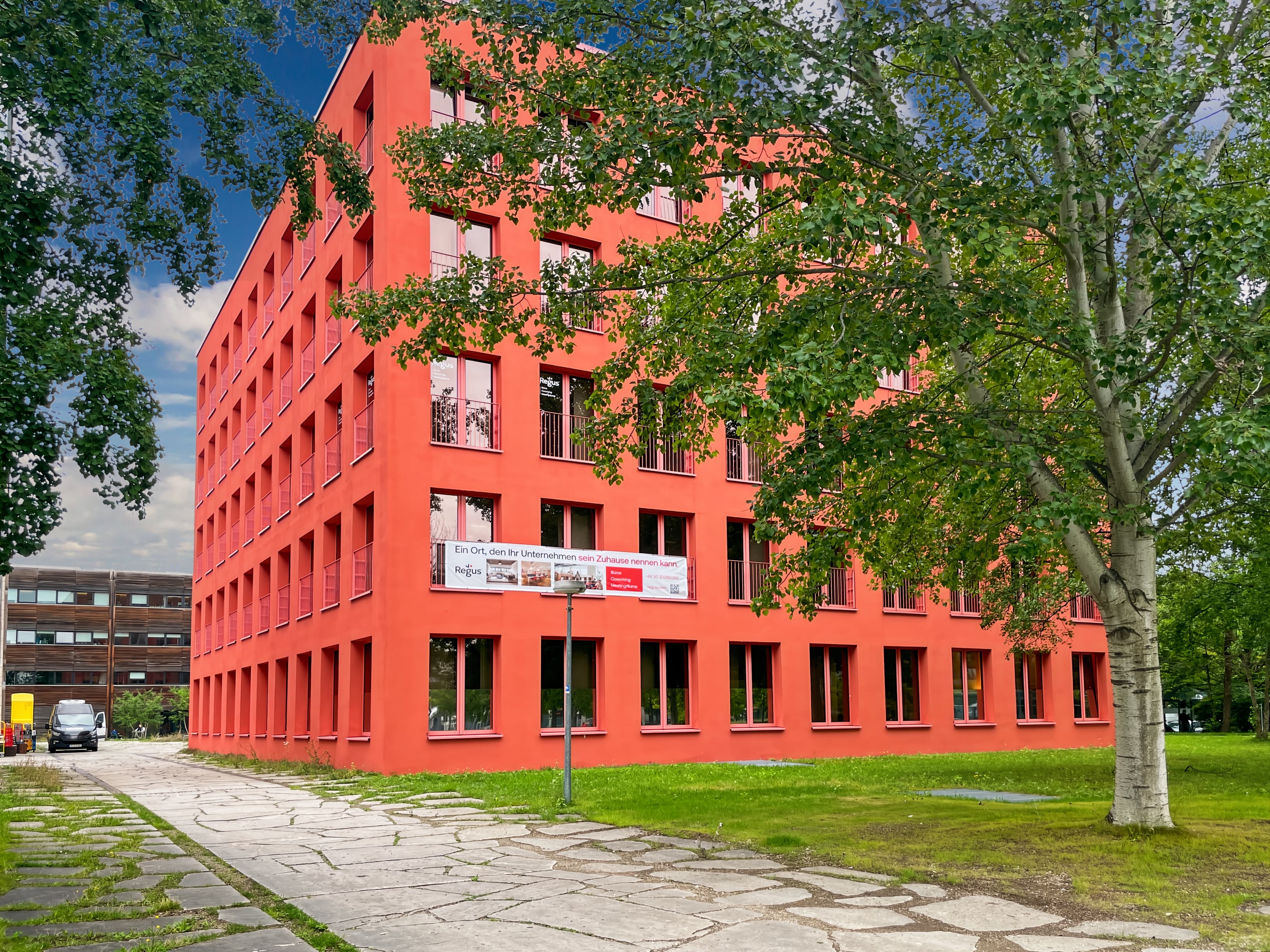 UNTERFÖHRING, Unterföhring Park Village image 8