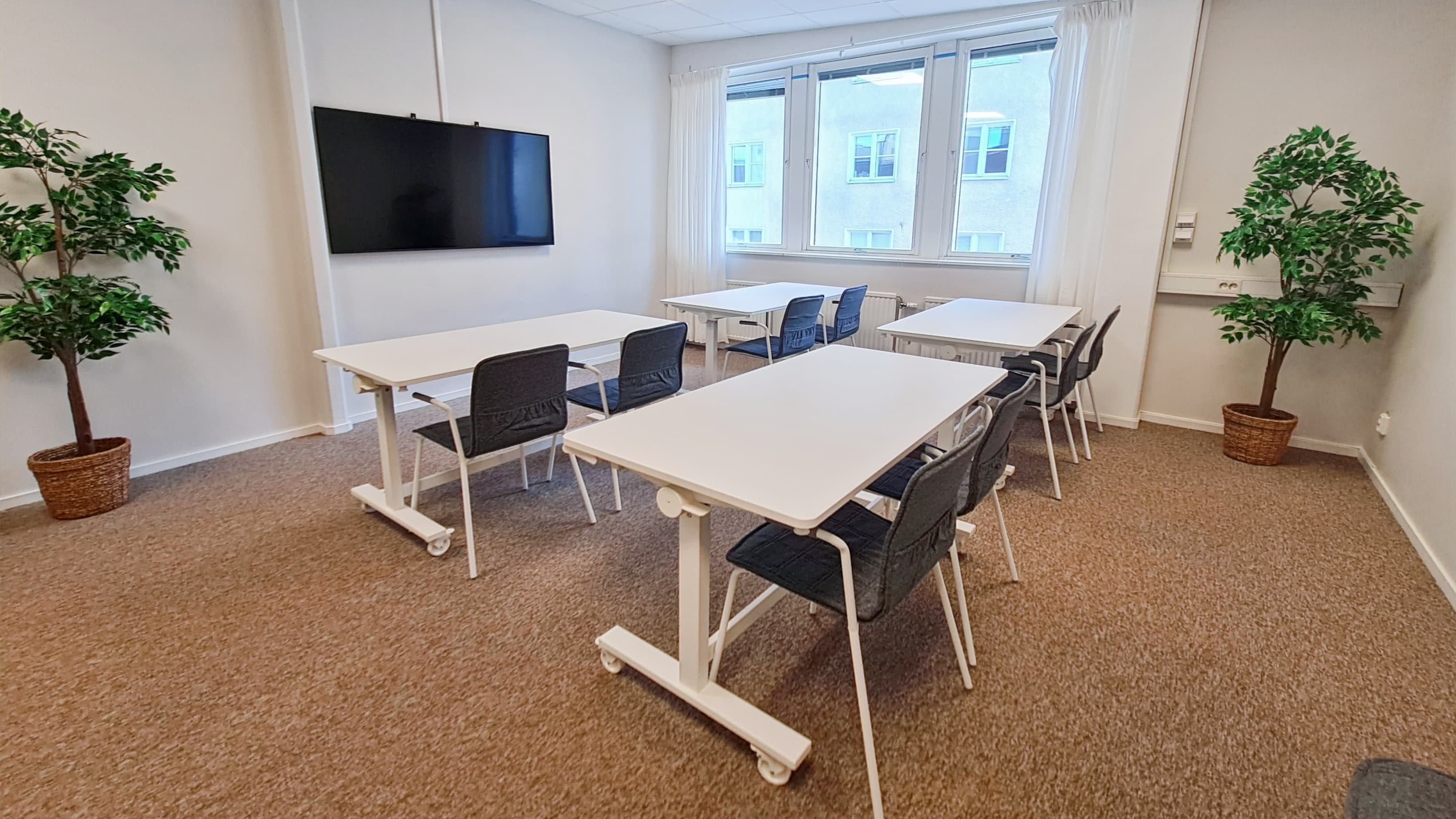 Stockholm, Hagsätra Torg image 2