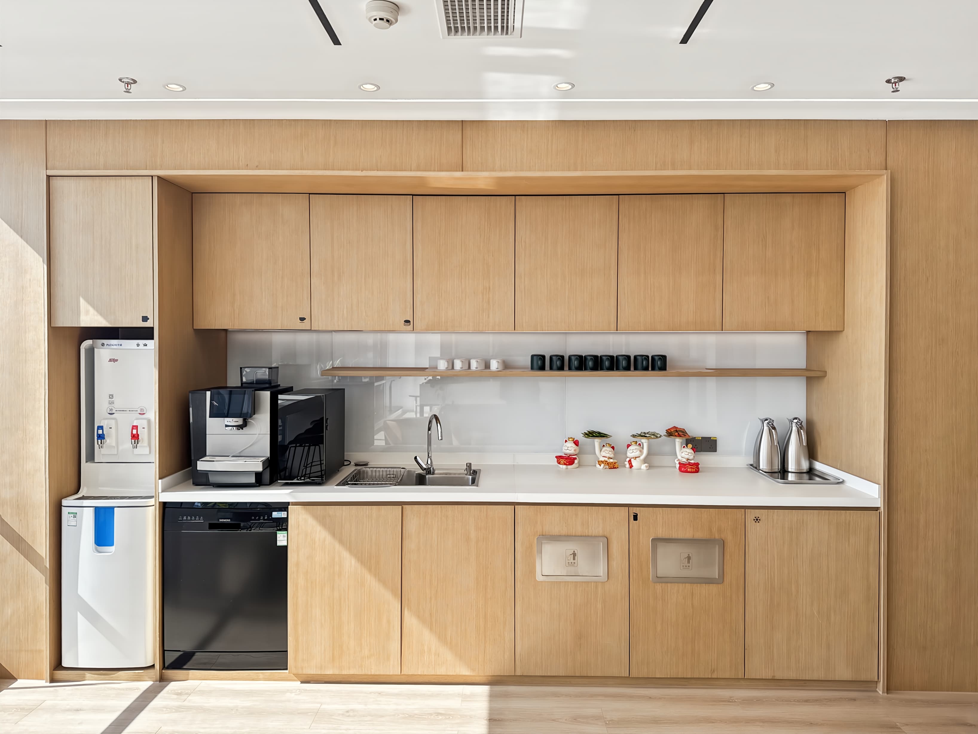 Tongxiang, Digital Economy Center image 9 Tongxiang, Digital Economy Center image 9