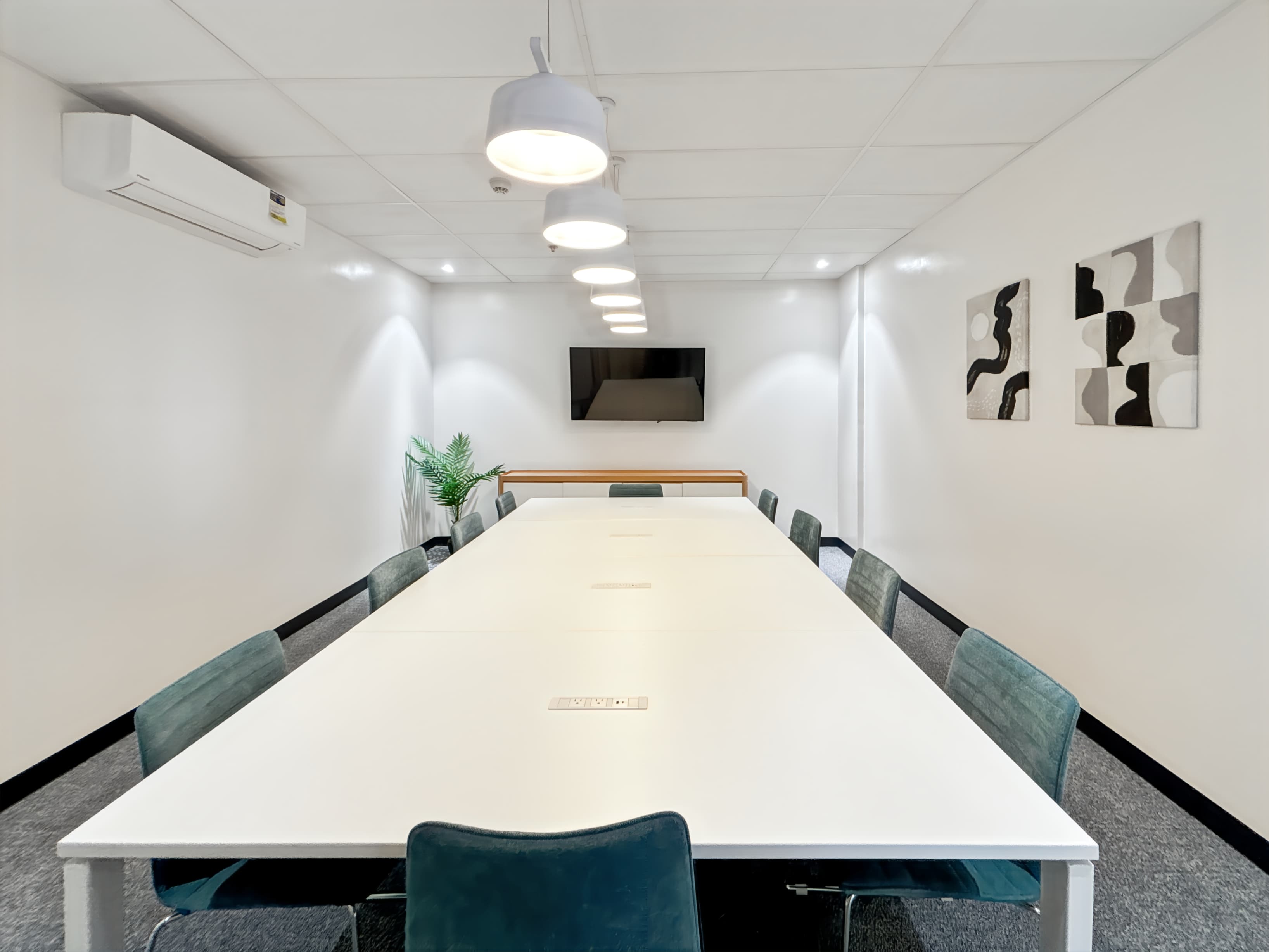 Makati, Victoria de Makati image 6 Makati, Victoria de Makati image 6