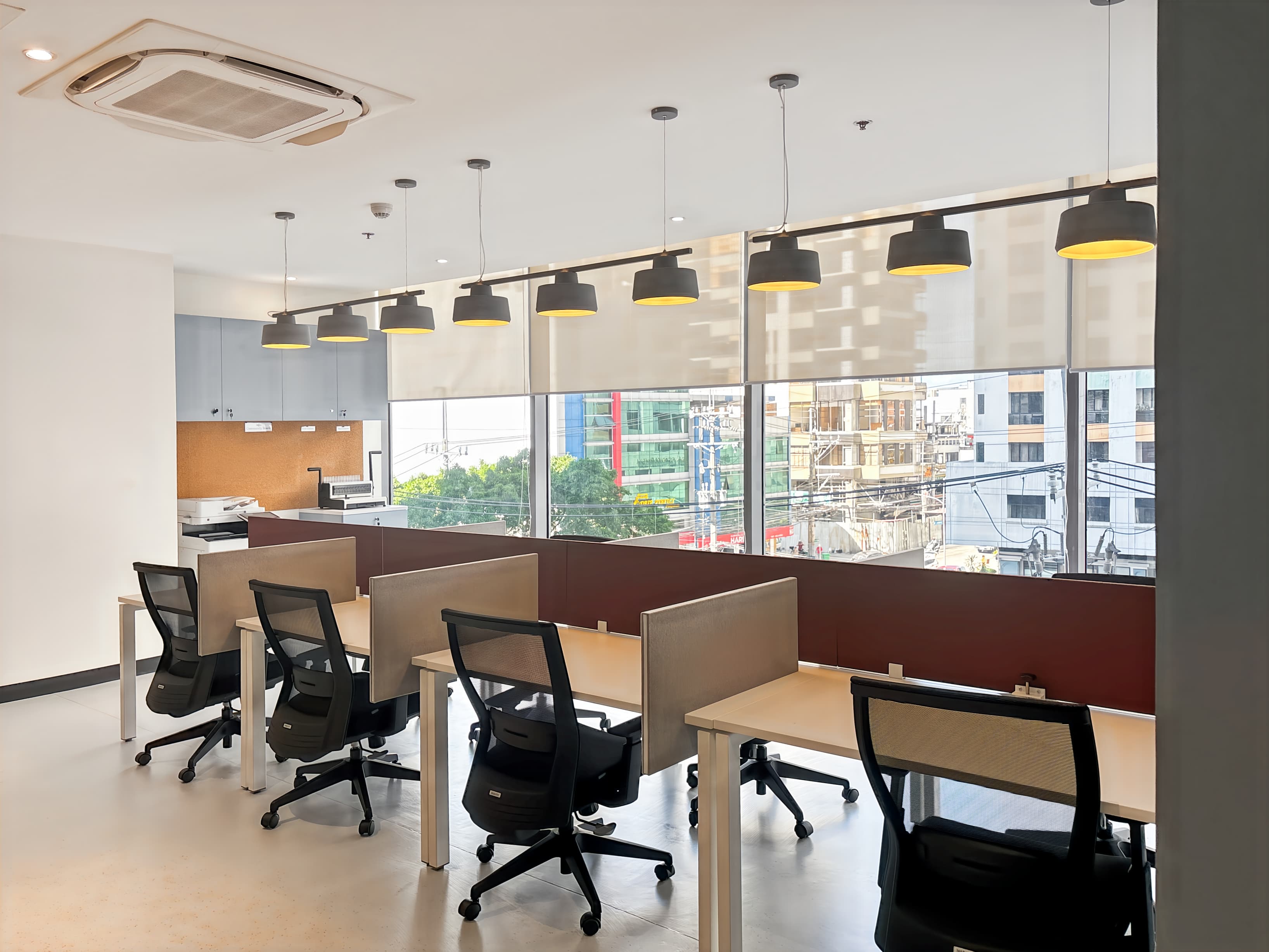 Makati, Victoria de Makati image 4 Makati, Victoria de Makati image 4