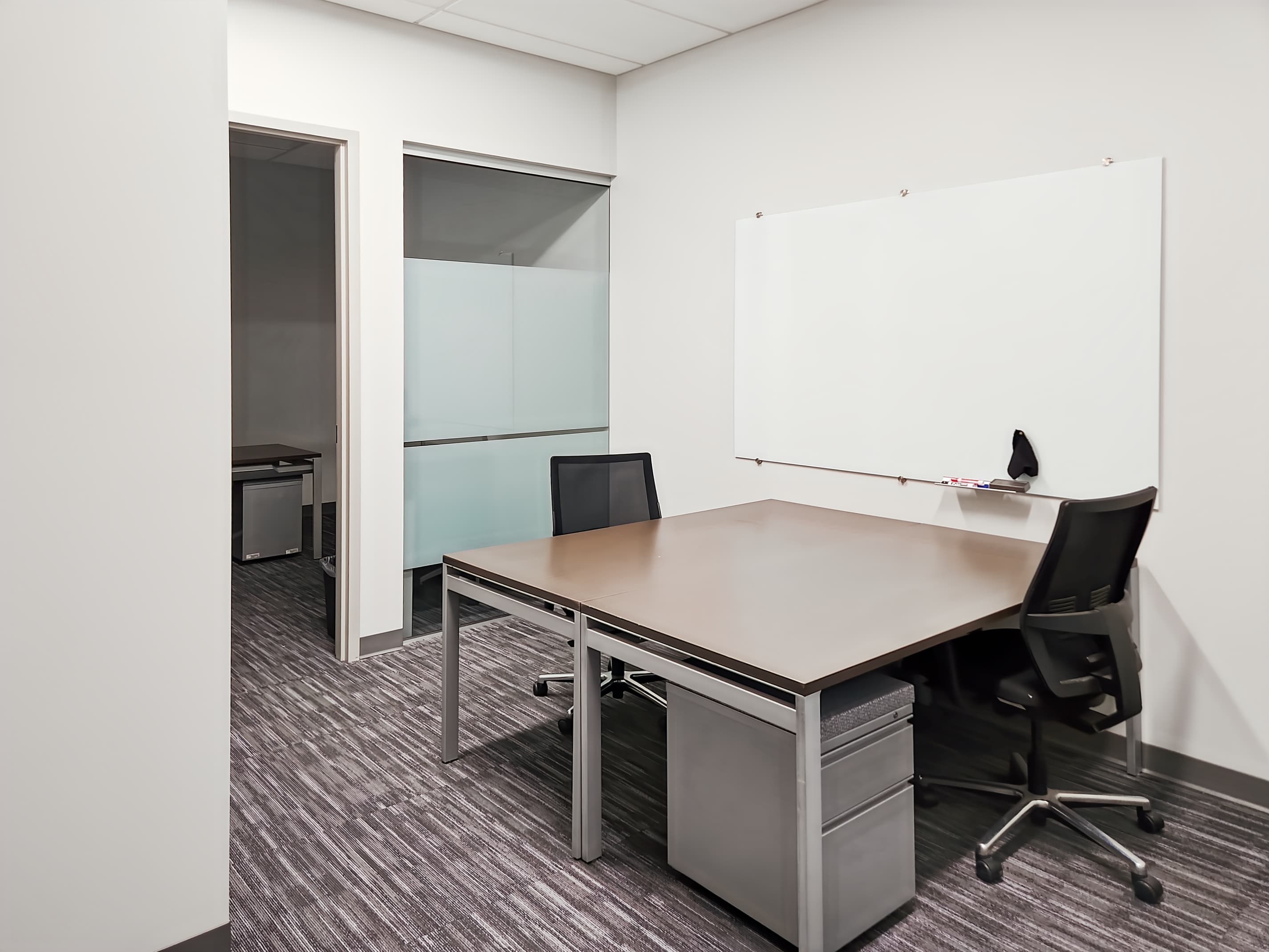 MO, Creve Coeur – Edge at West image 14