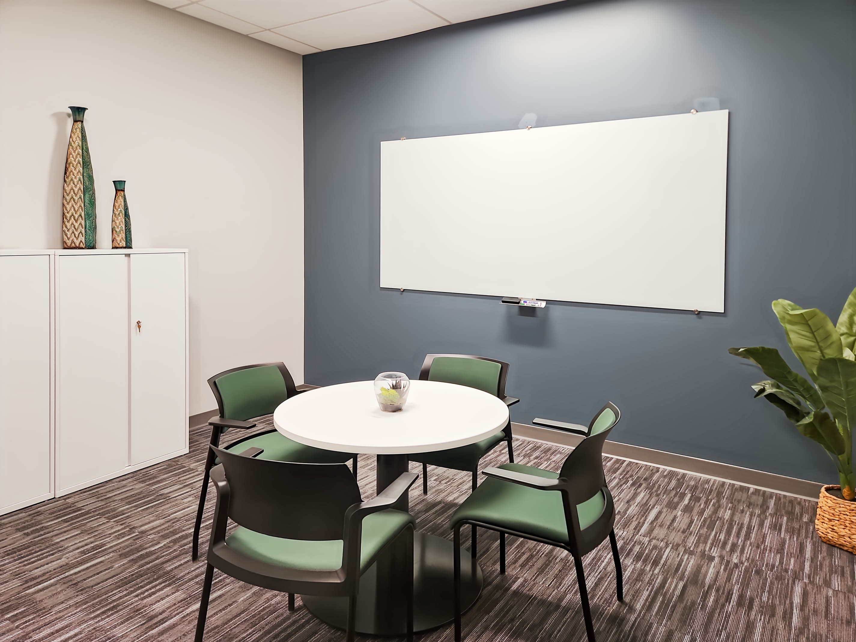 MO, Creve Coeur – Edge at West image 13