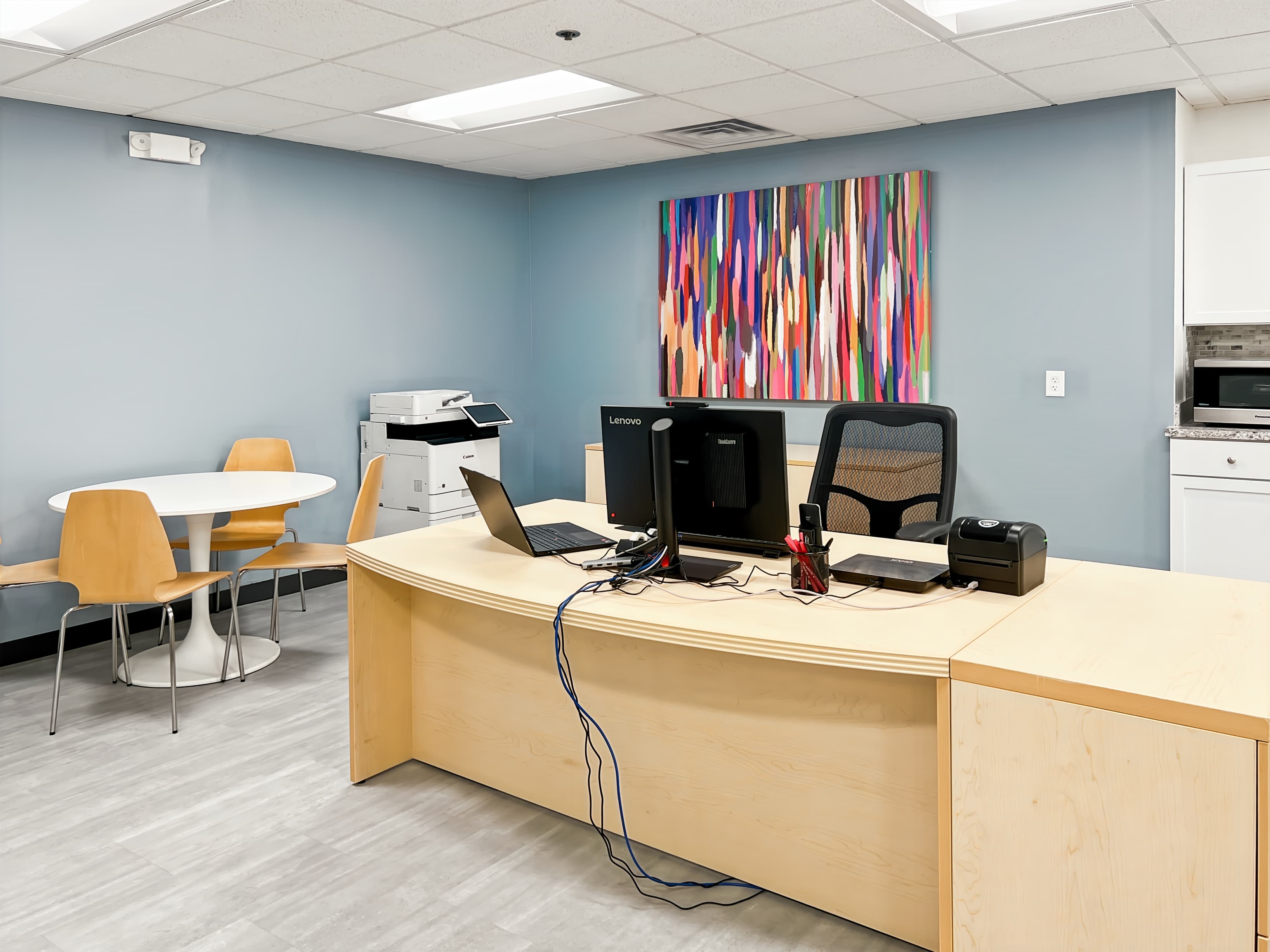 IA, West Des Moines - Valley West Drive image 5