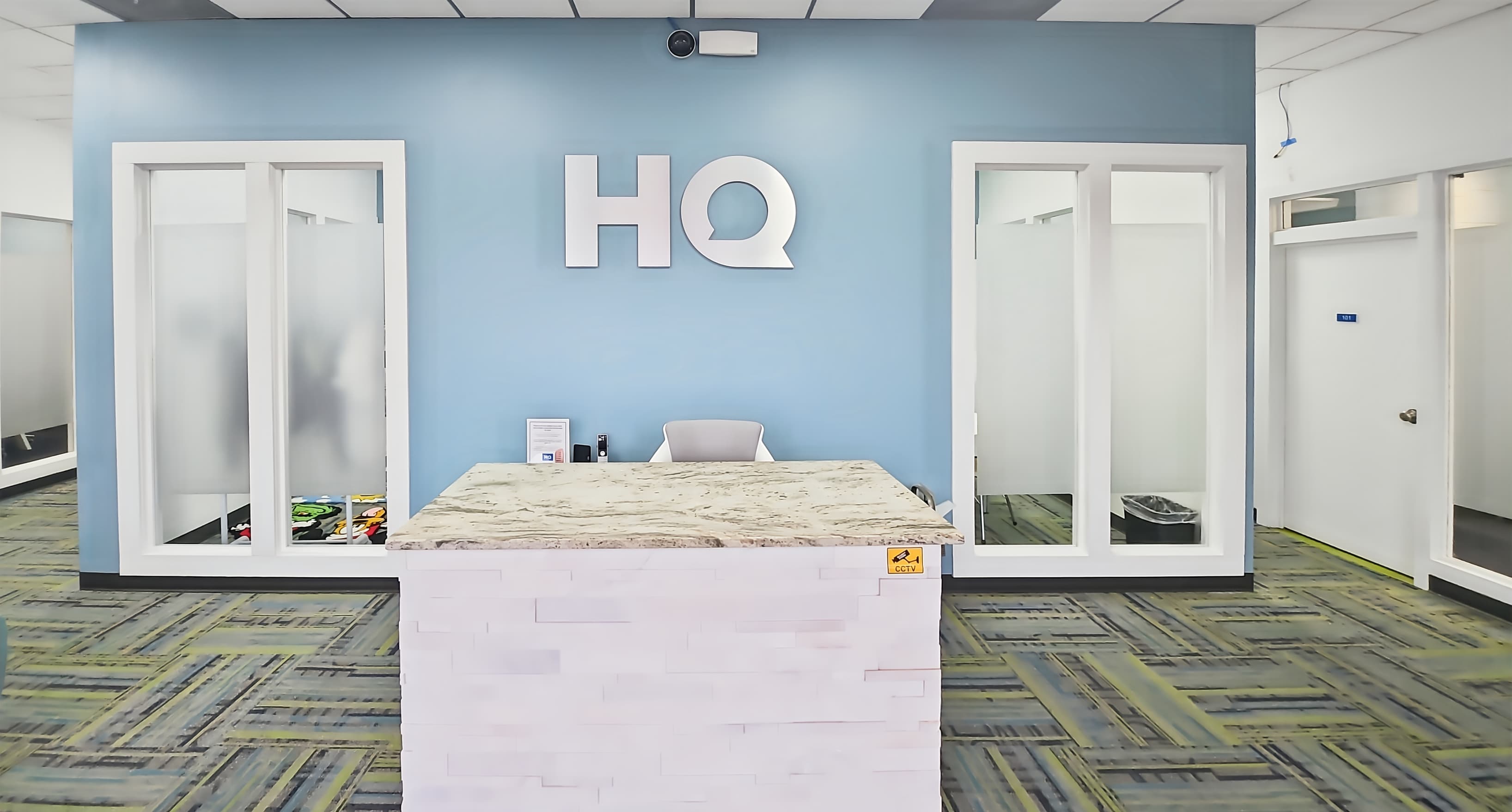 NC, Greensboro - W Friendly Ave image 6