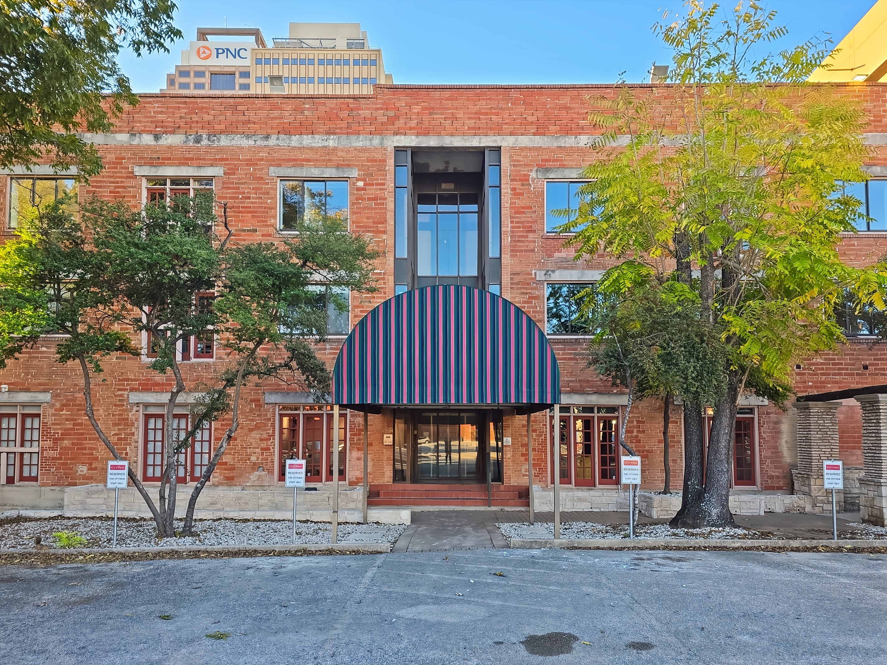 TX, San Antonio - Soledad St image 12