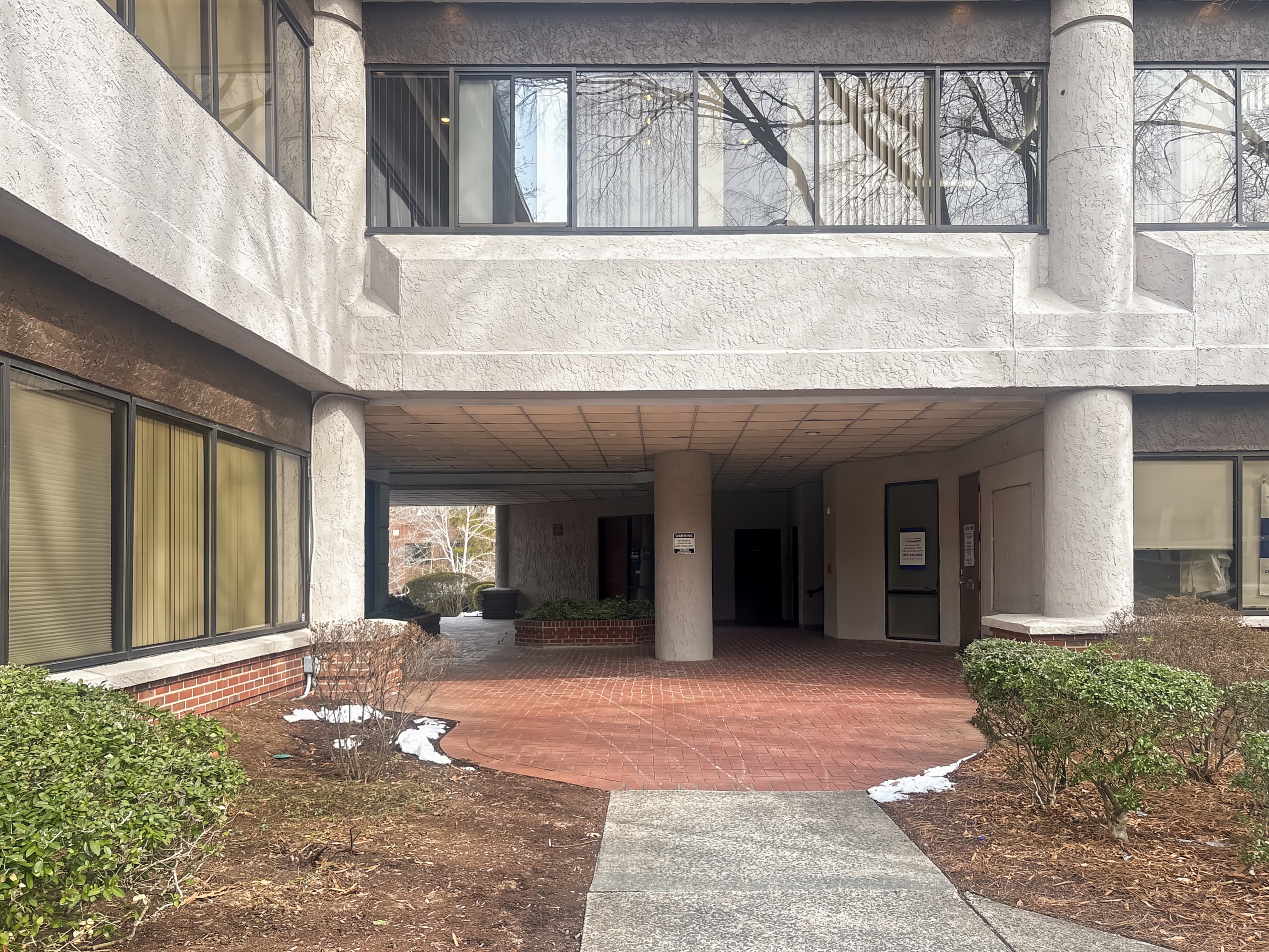 NC, Chapel Hill - E Franklin St image 9