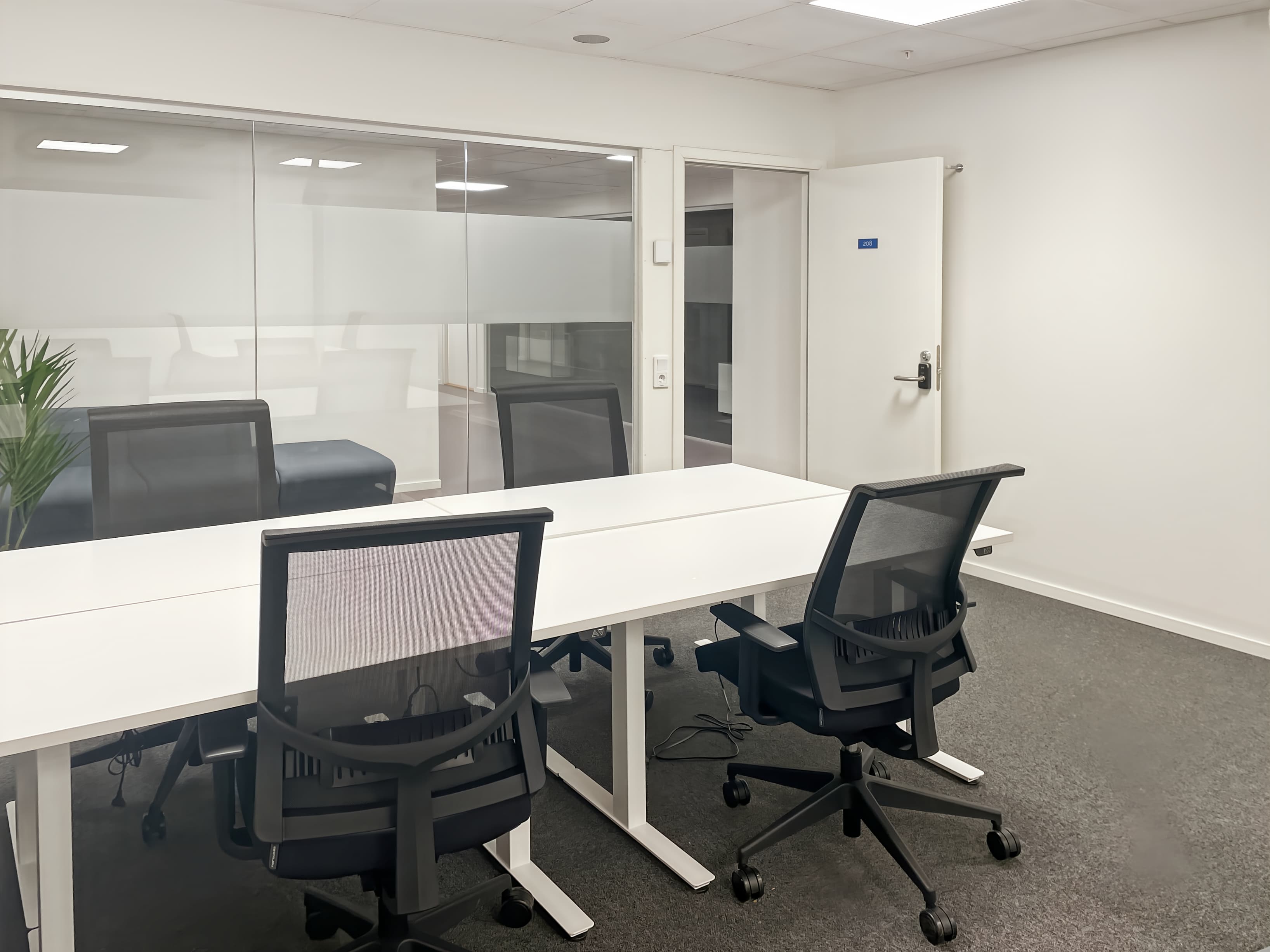 KARLSTAD, Västra Torggatan image 11 KARLSTAD, Västra Torggatan image 11