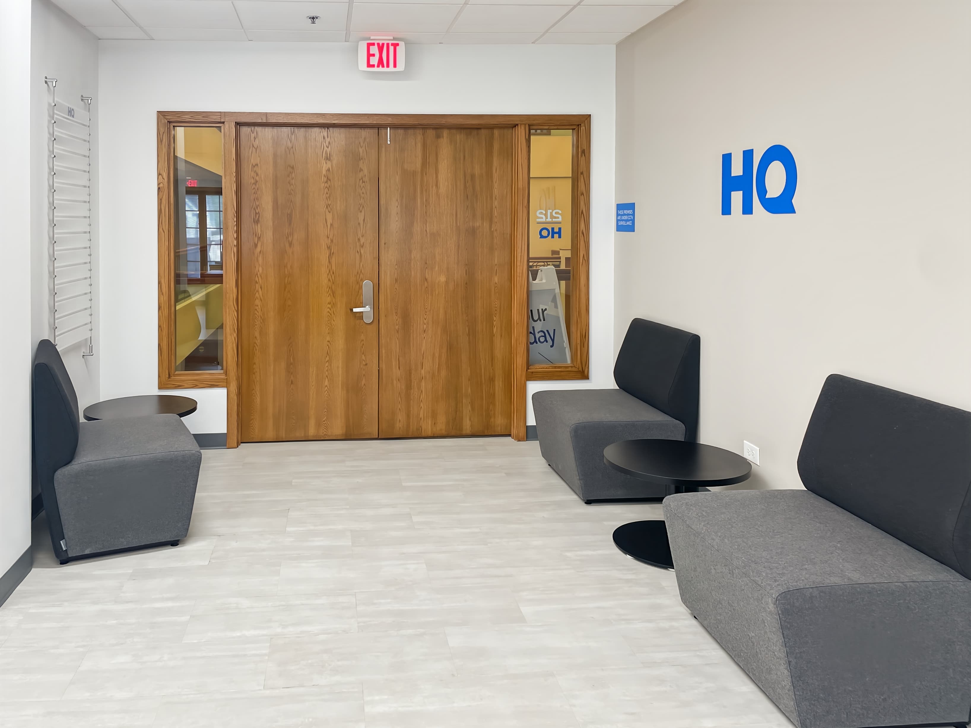 IL, Naperville - South Washington St image 3