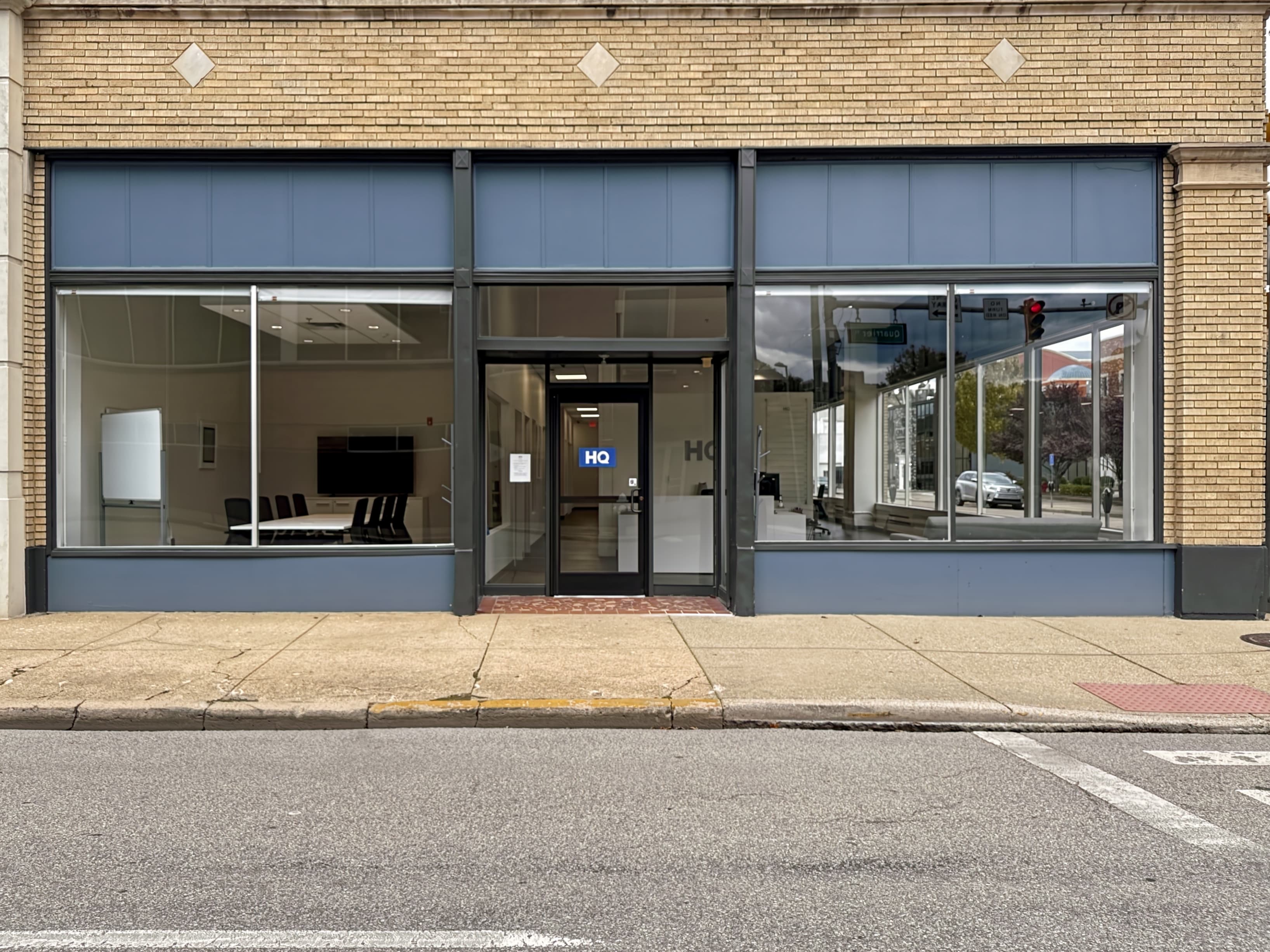 WV, Charleston - Quarrier St image 7