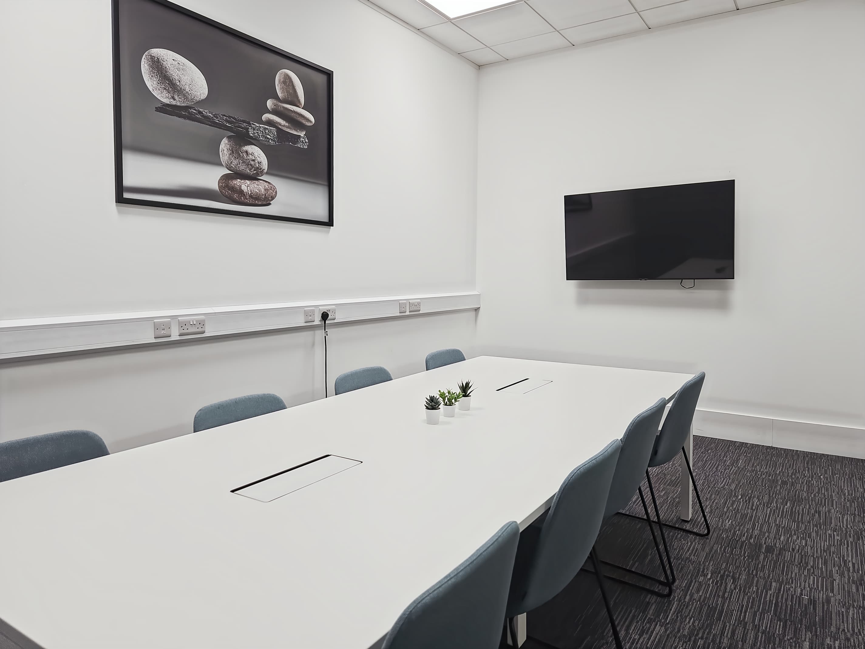 Liverpool, Innovation Park image 14