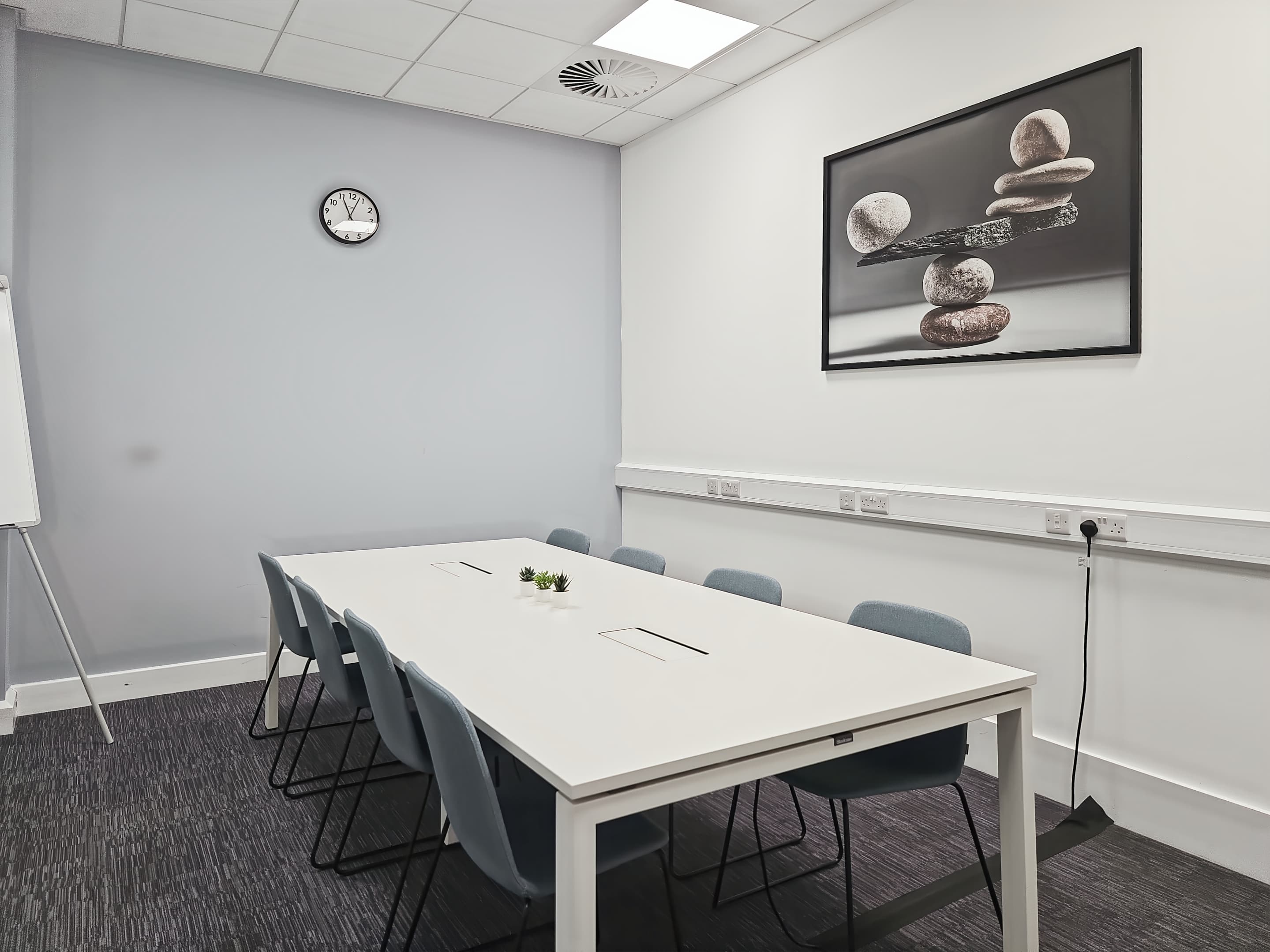 Liverpool, Innovation Park image 11