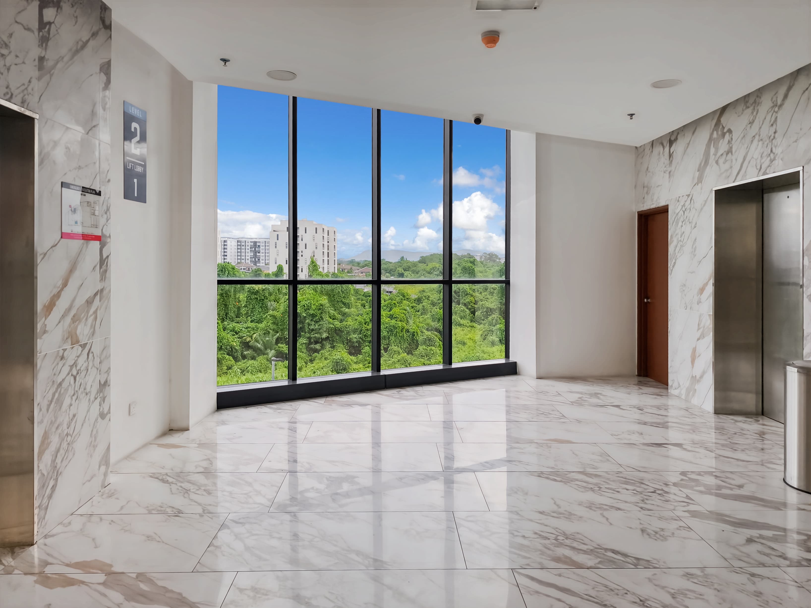 Kuching, The Podium image 12