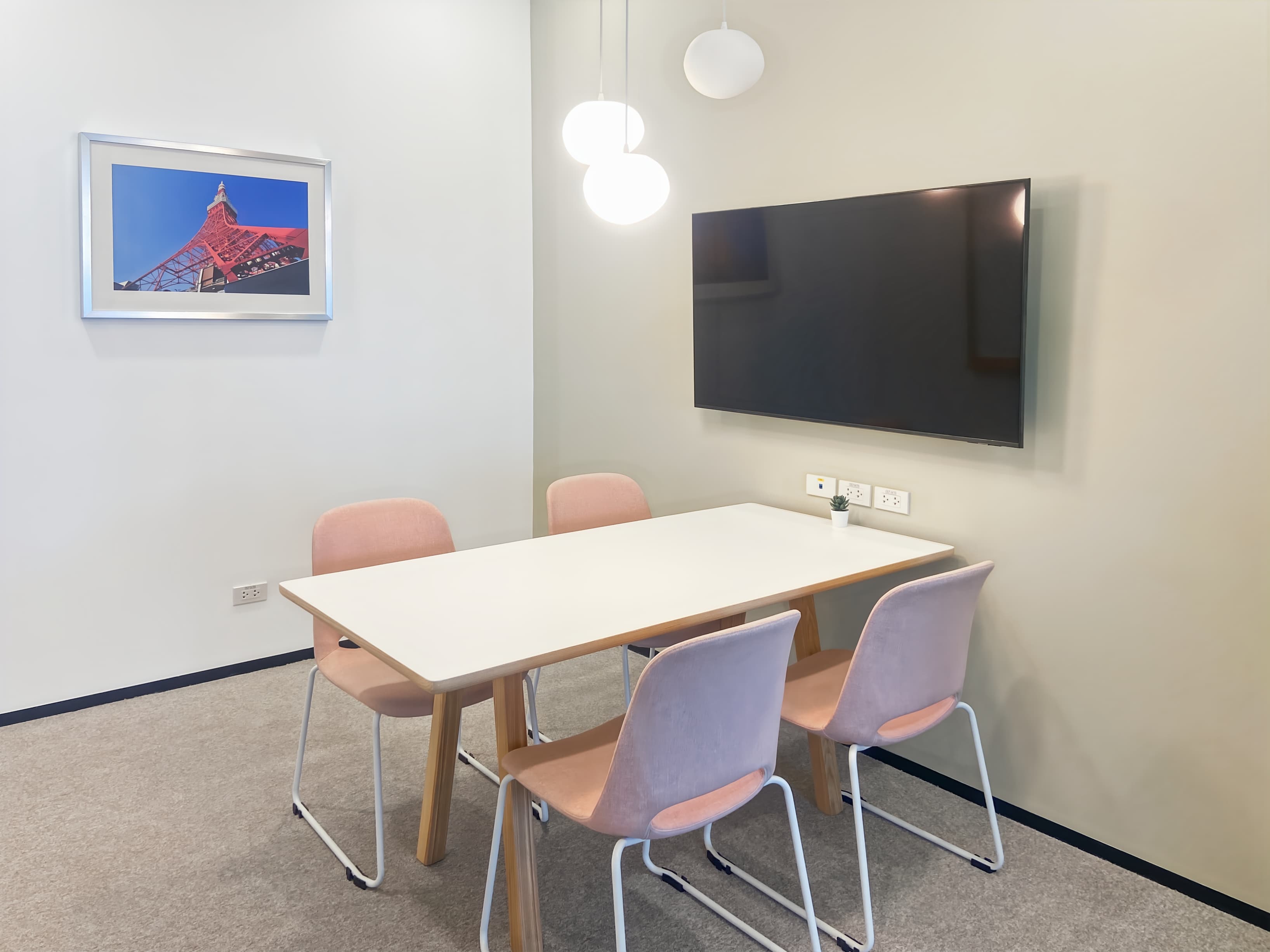 Bangkok, Vanit Place Aree image 5