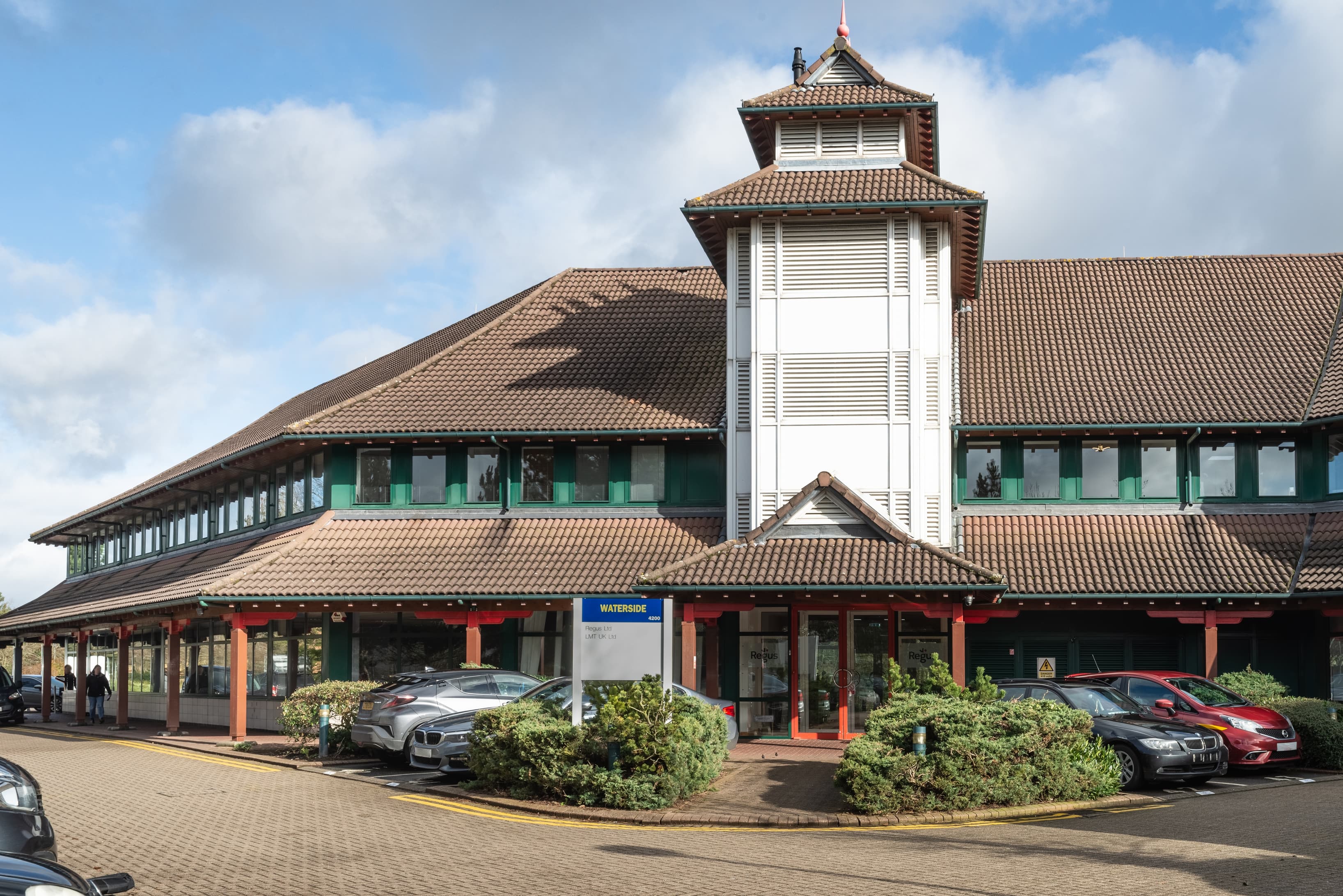 BIRMINGHAM, NEC/Airport image 9