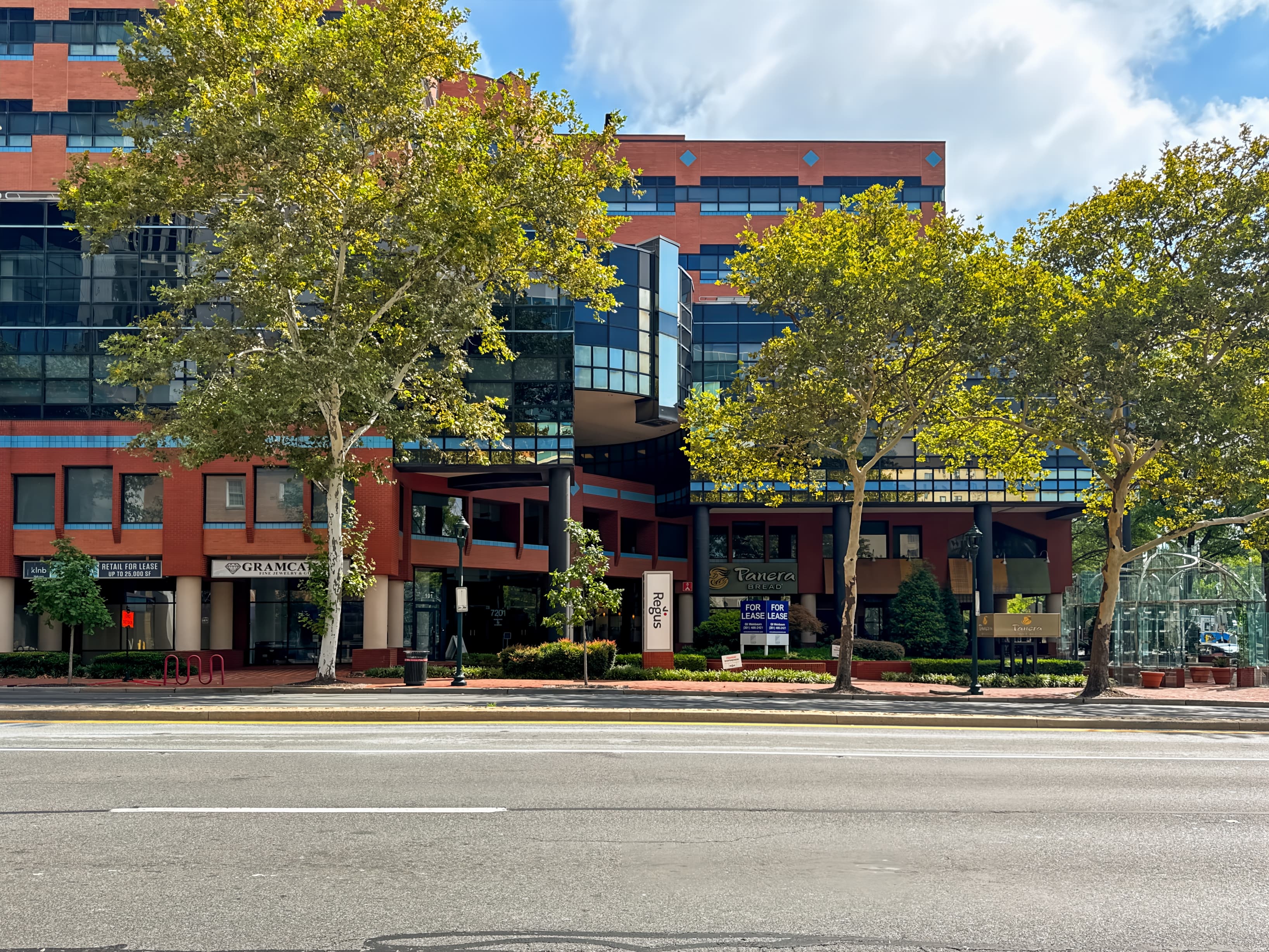 MD, Bethesda - Wisconsin Ave image 11 MD, Bethesda - Wisconsin Ave image 11