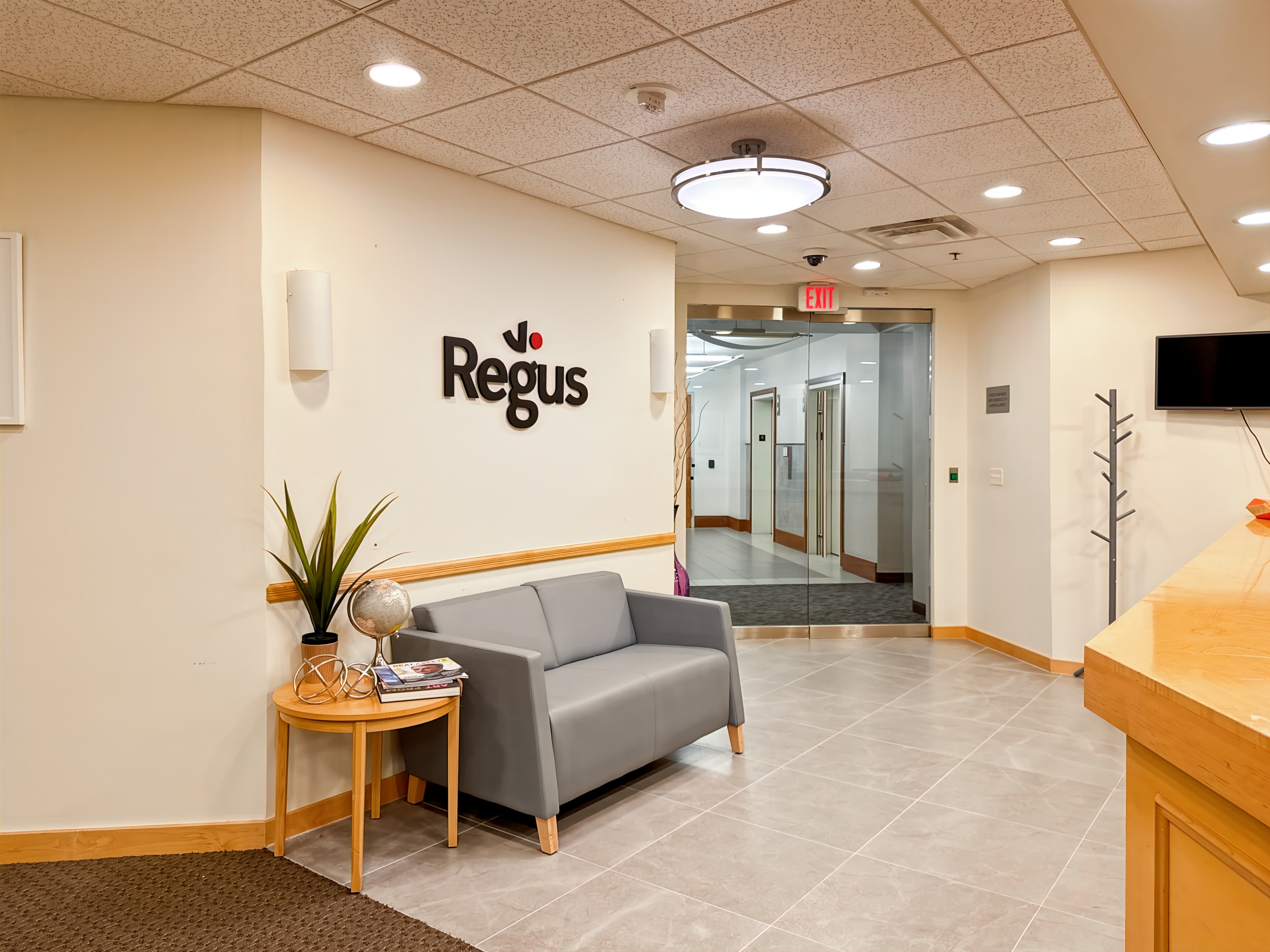 MD, Bethesda - Wisconsin Ave image 3 MD, Bethesda - Wisconsin Ave image 3