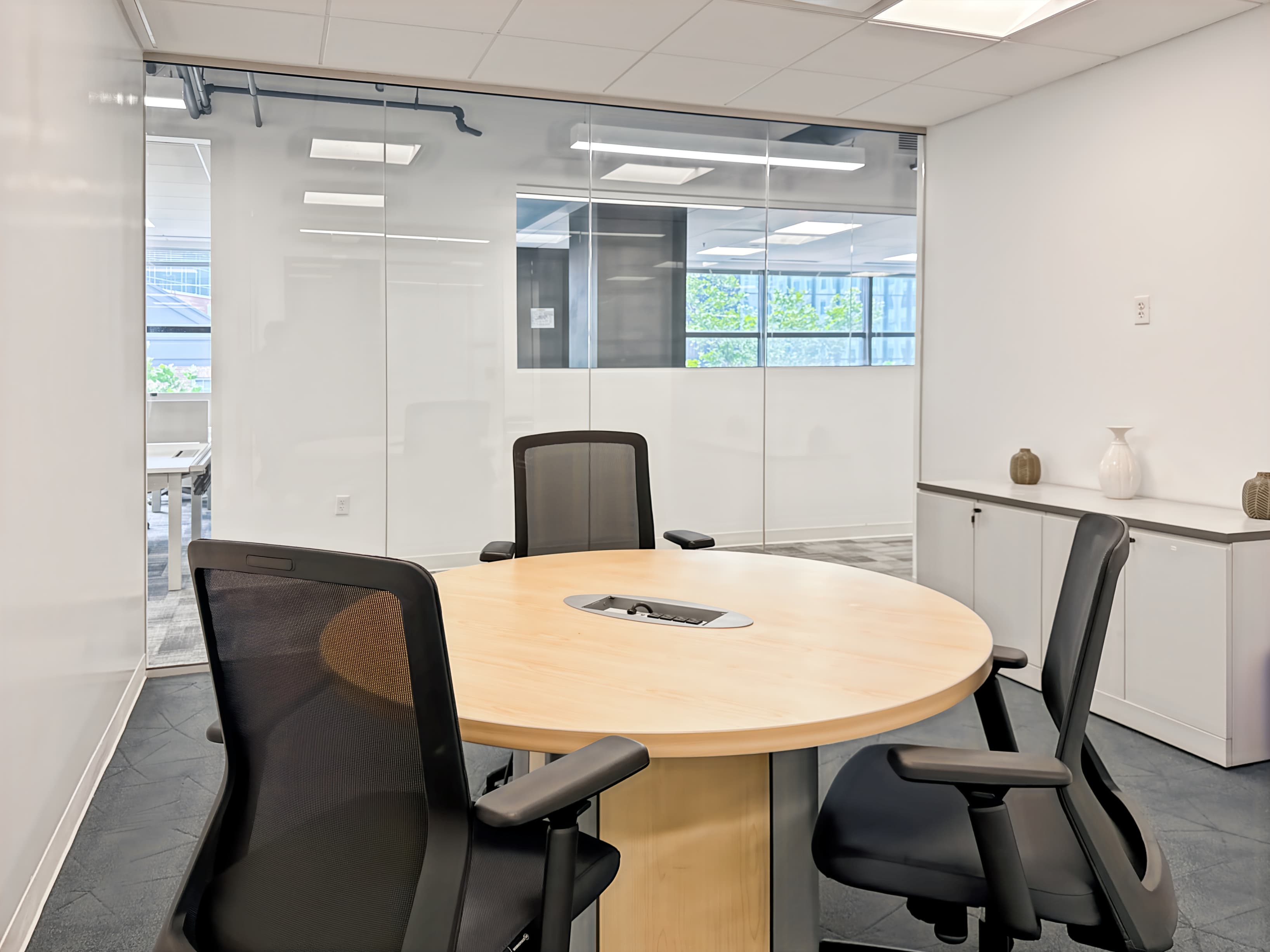 MD, Bethesda - Wisconsin Ave image 14 MD, Bethesda - Wisconsin Ave image 14