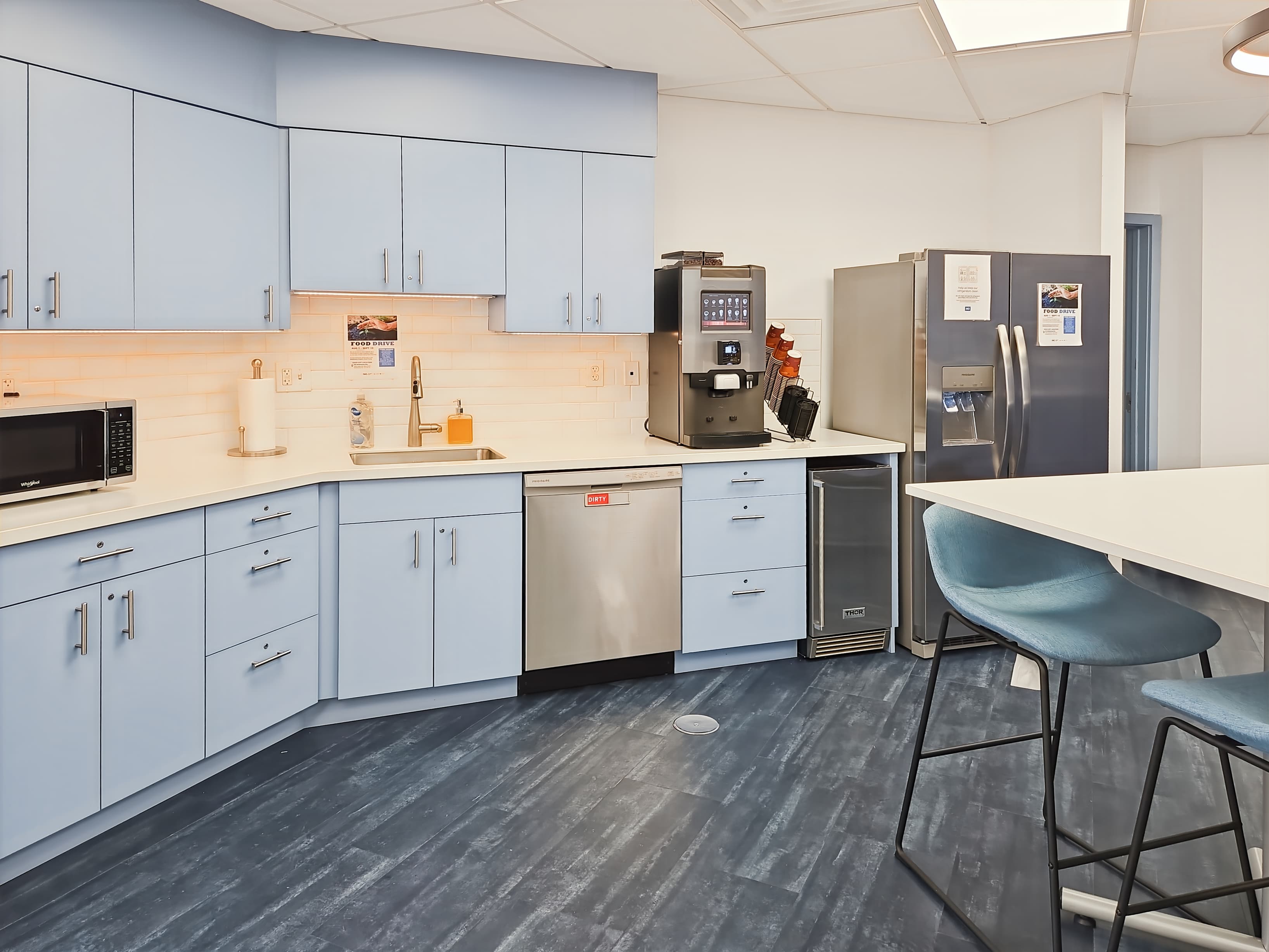 OH, Middleburg Heights - Engle Rd image 4