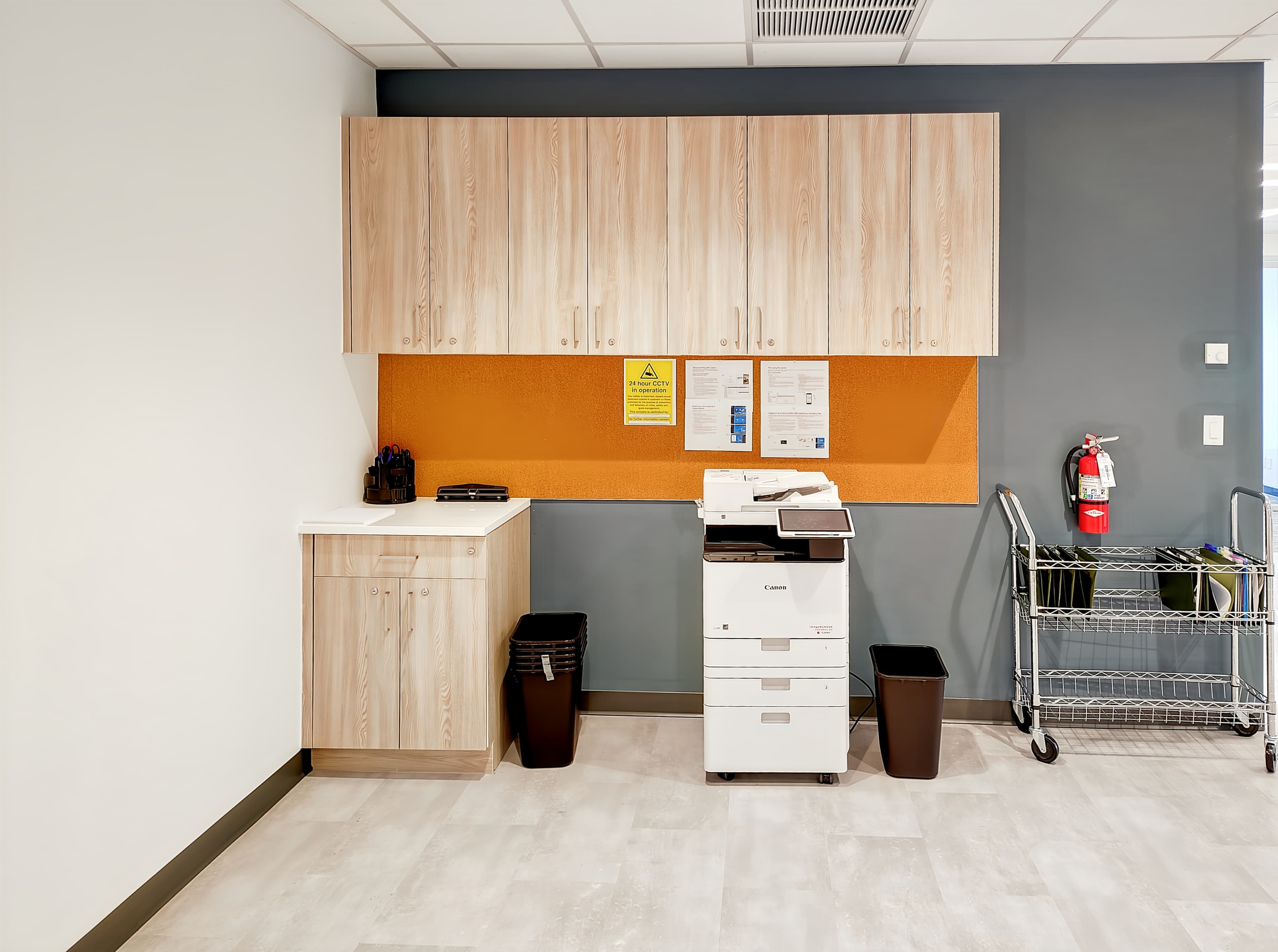 FL, Naples - 3003 Tamiami Trail image 8