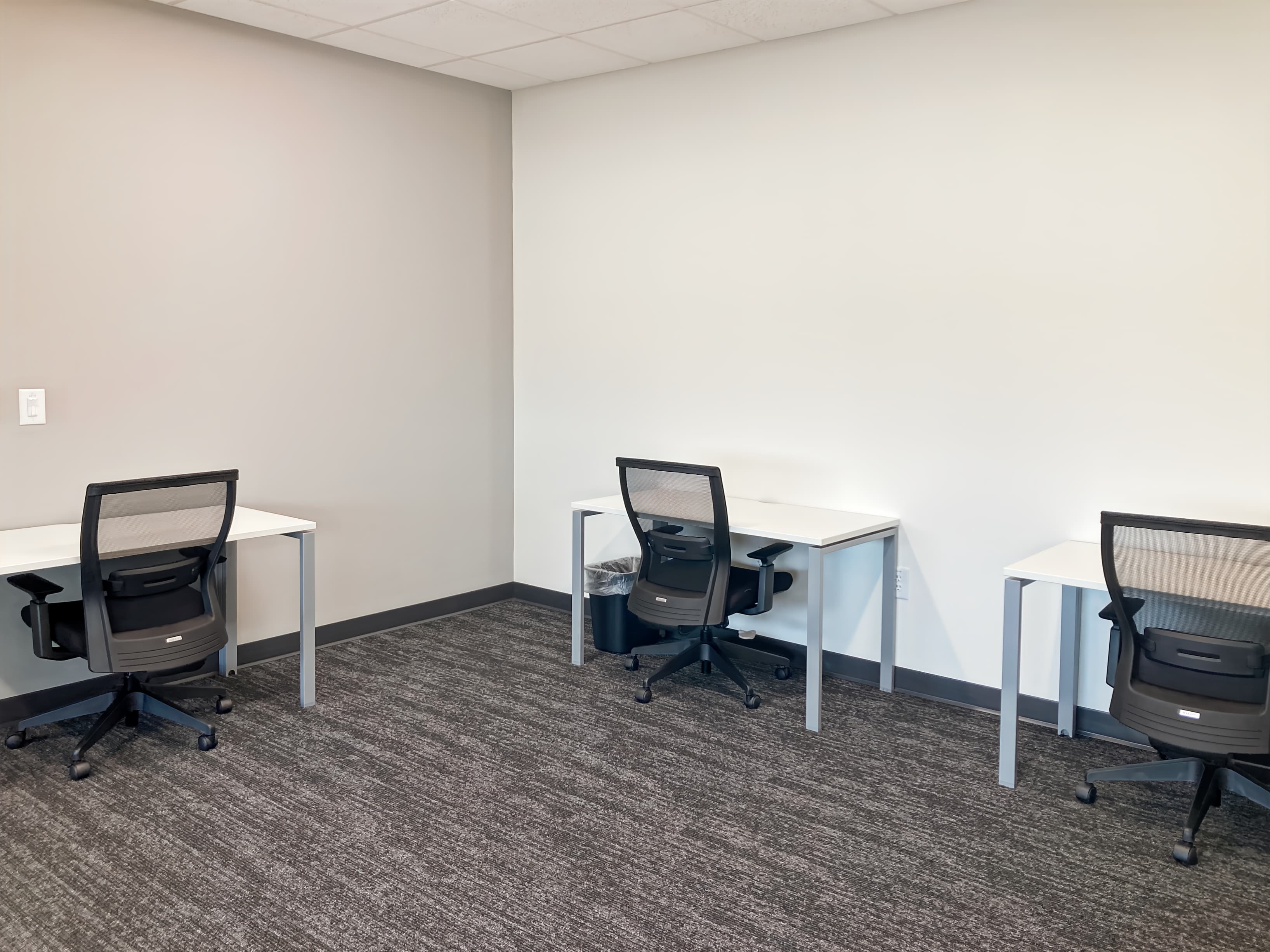 NC, Burlington - S Main St image 3