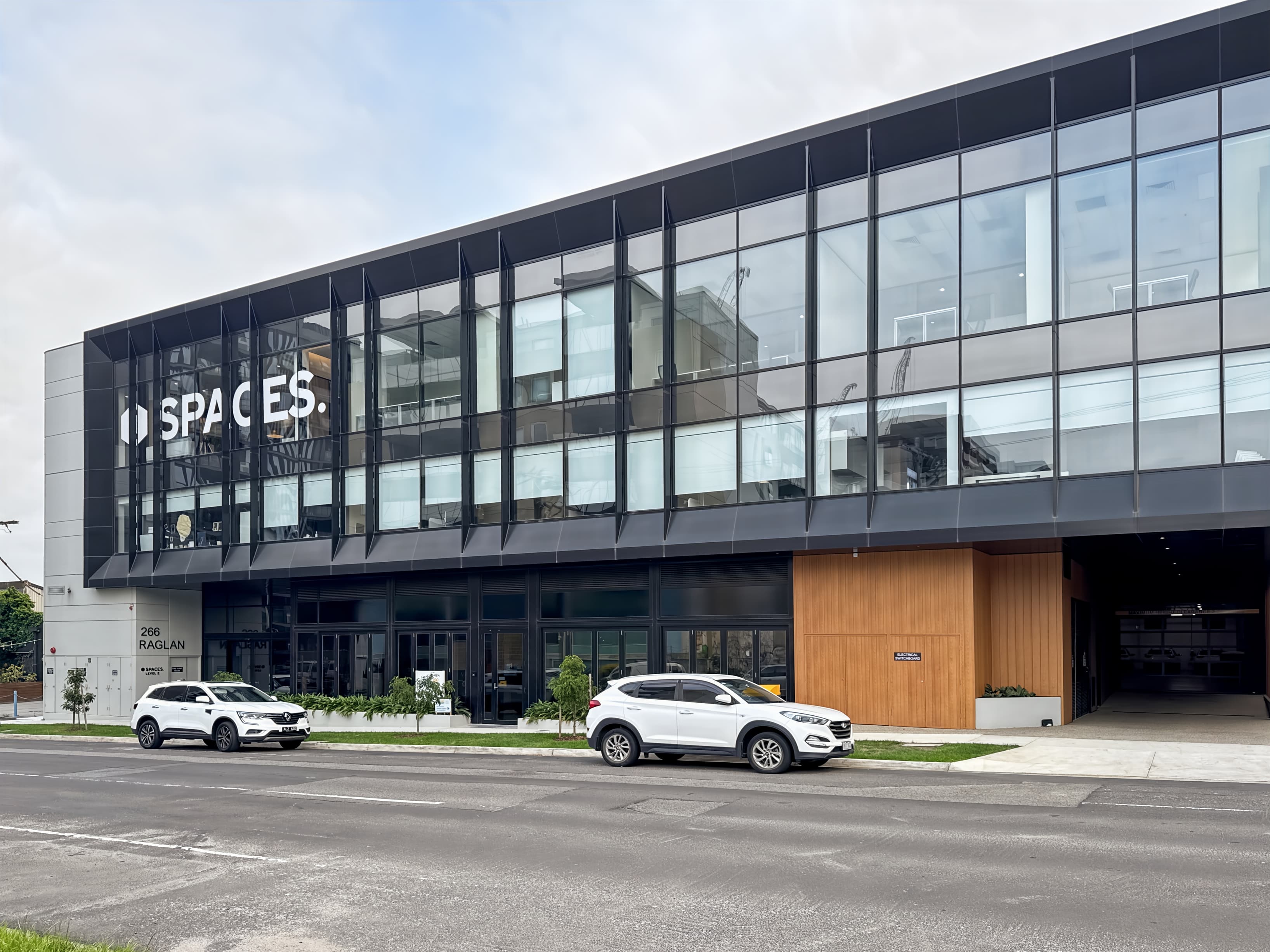 MELBOURNE, Preston 266 Raglan Street image 14