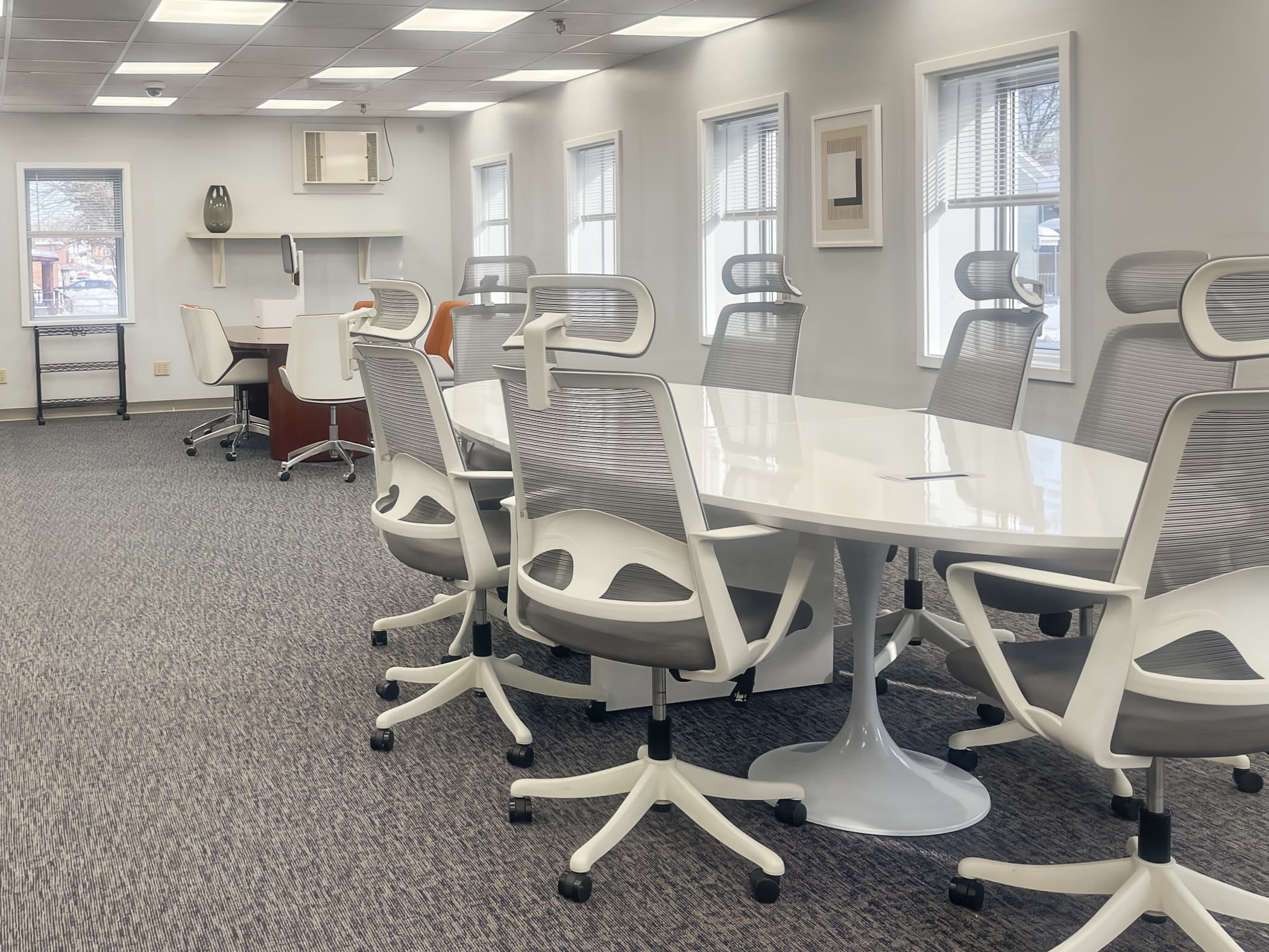 CT, East Hartford - Tolland St image 5