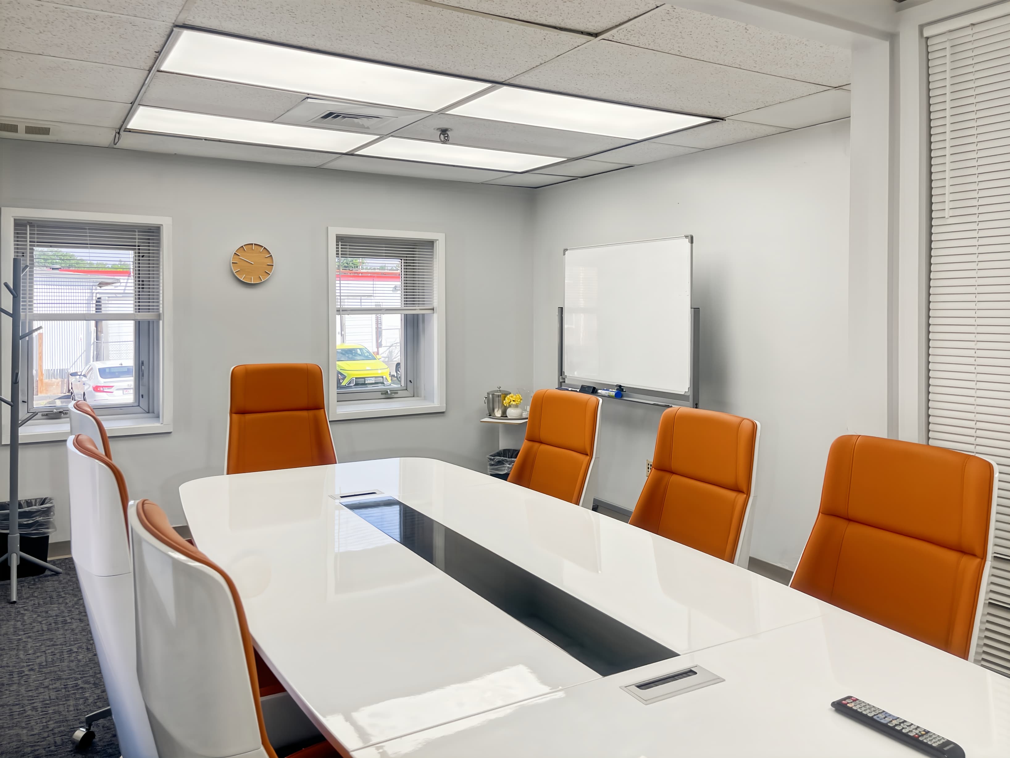 CT, East Hartford - Tolland St image 4