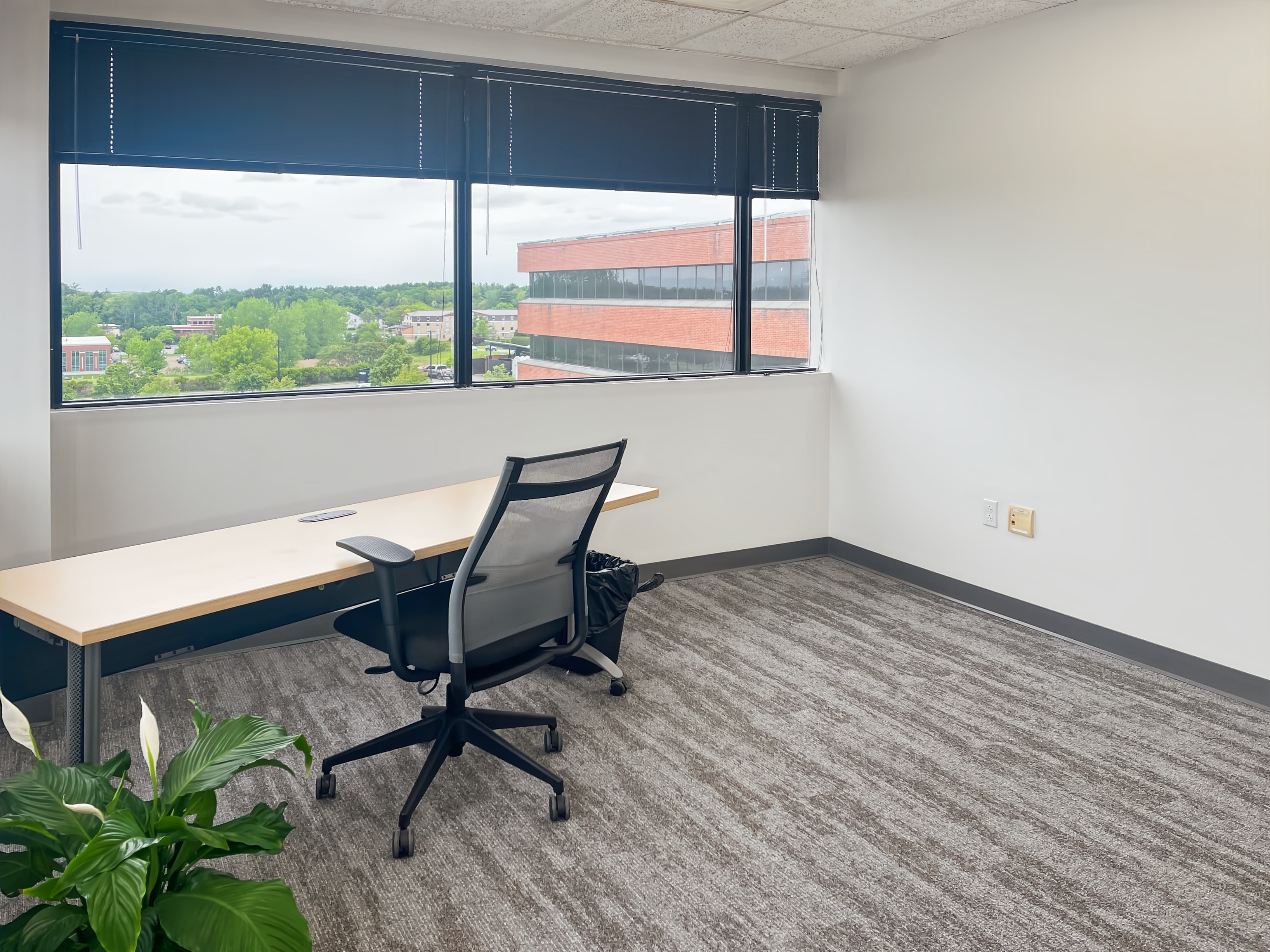 VT, Williston - Interstate Corporate Ctr image 6